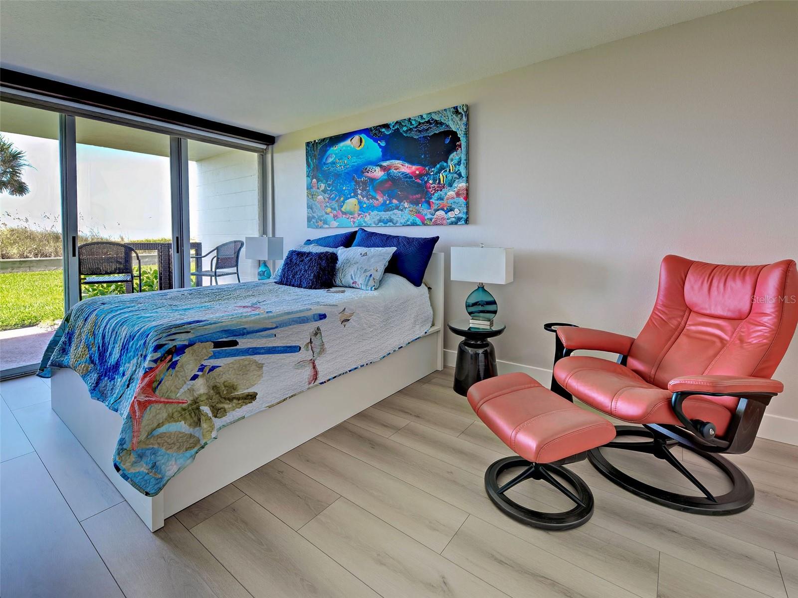 Image 36 of 67 For 1100 Tarpon Center Drive 102b