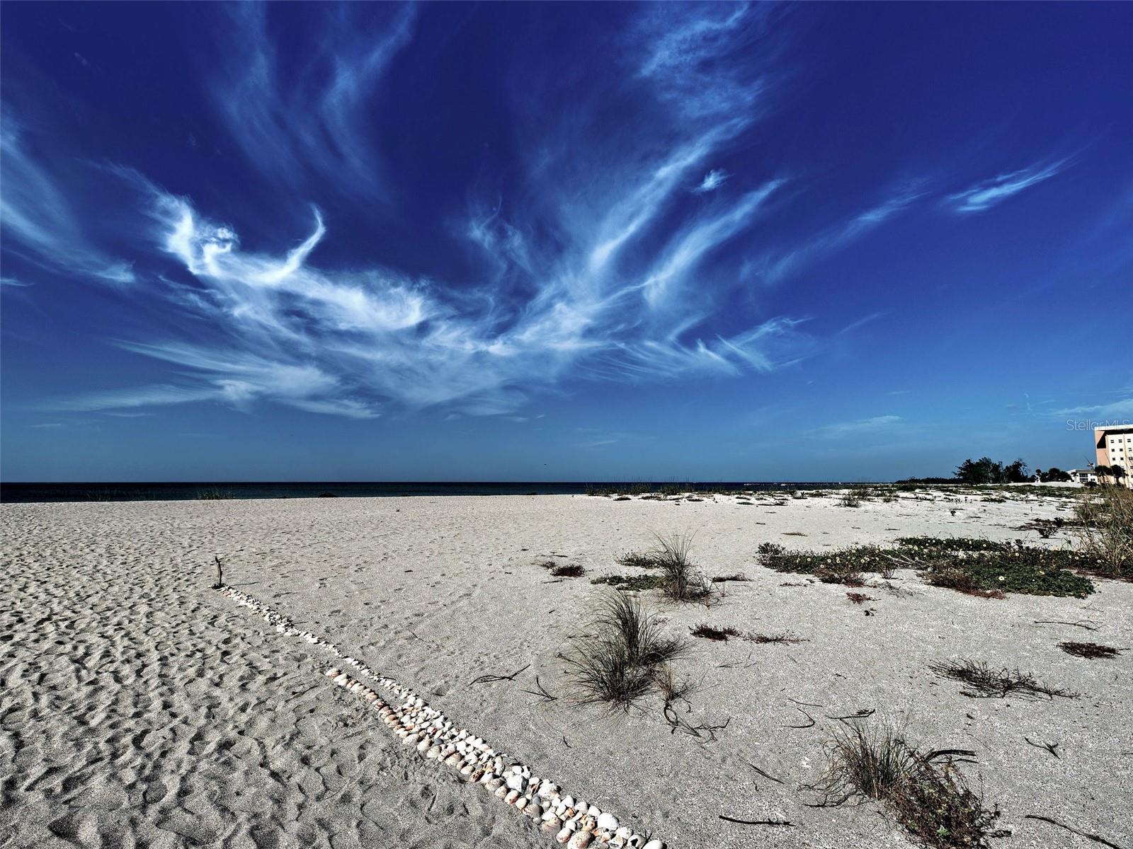 Image 5 of 67 For 1100 Tarpon Center Drive 102b