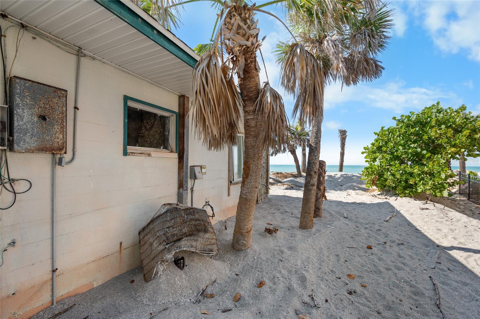 Image 11 of 28 For 3030 Beach Road C