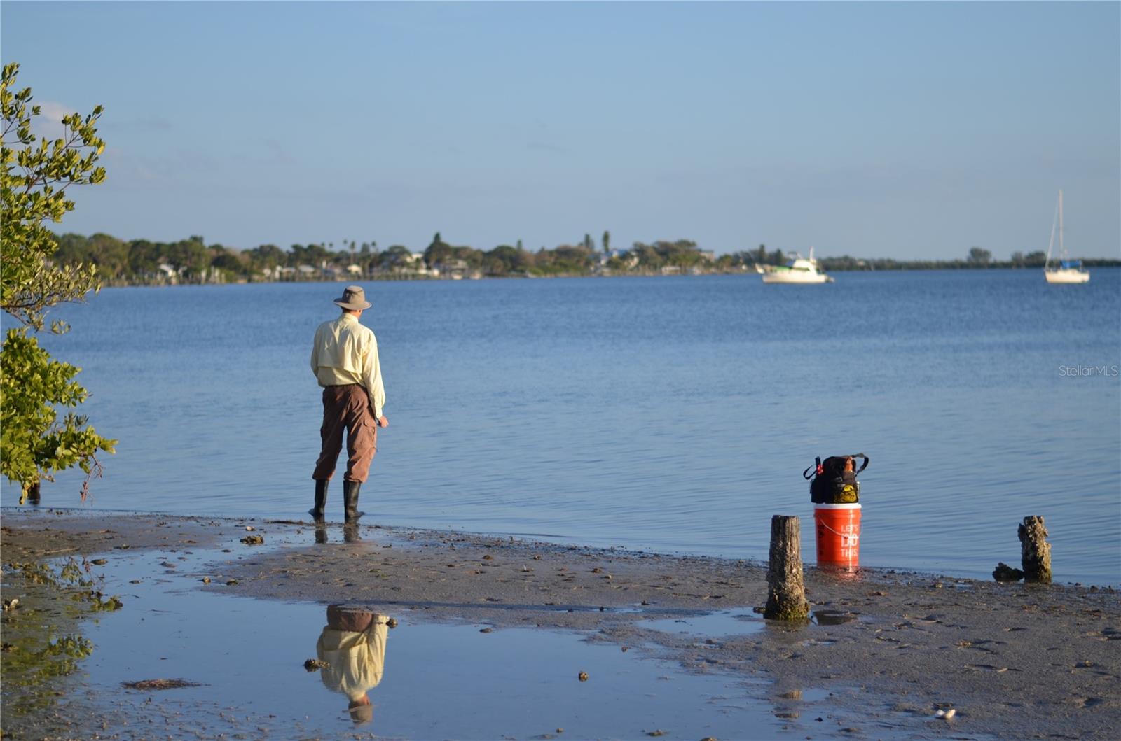 Image 27 of 28 For 3030 Beach Road C