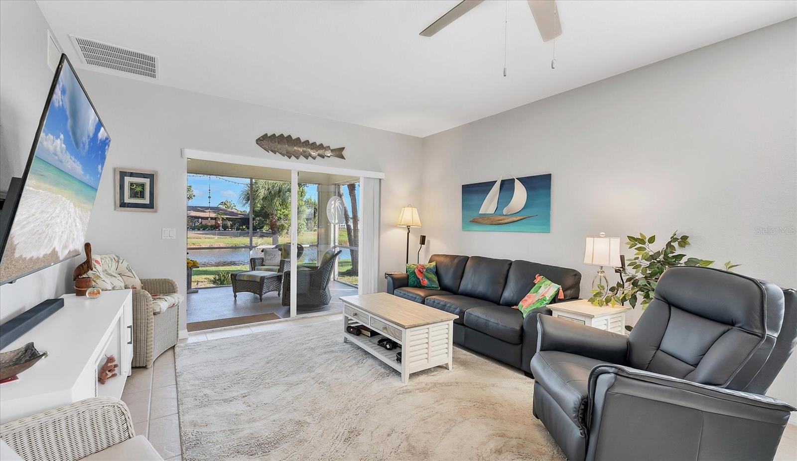 Image 15 of 45 For 220 Boundary Boulevard W 220r