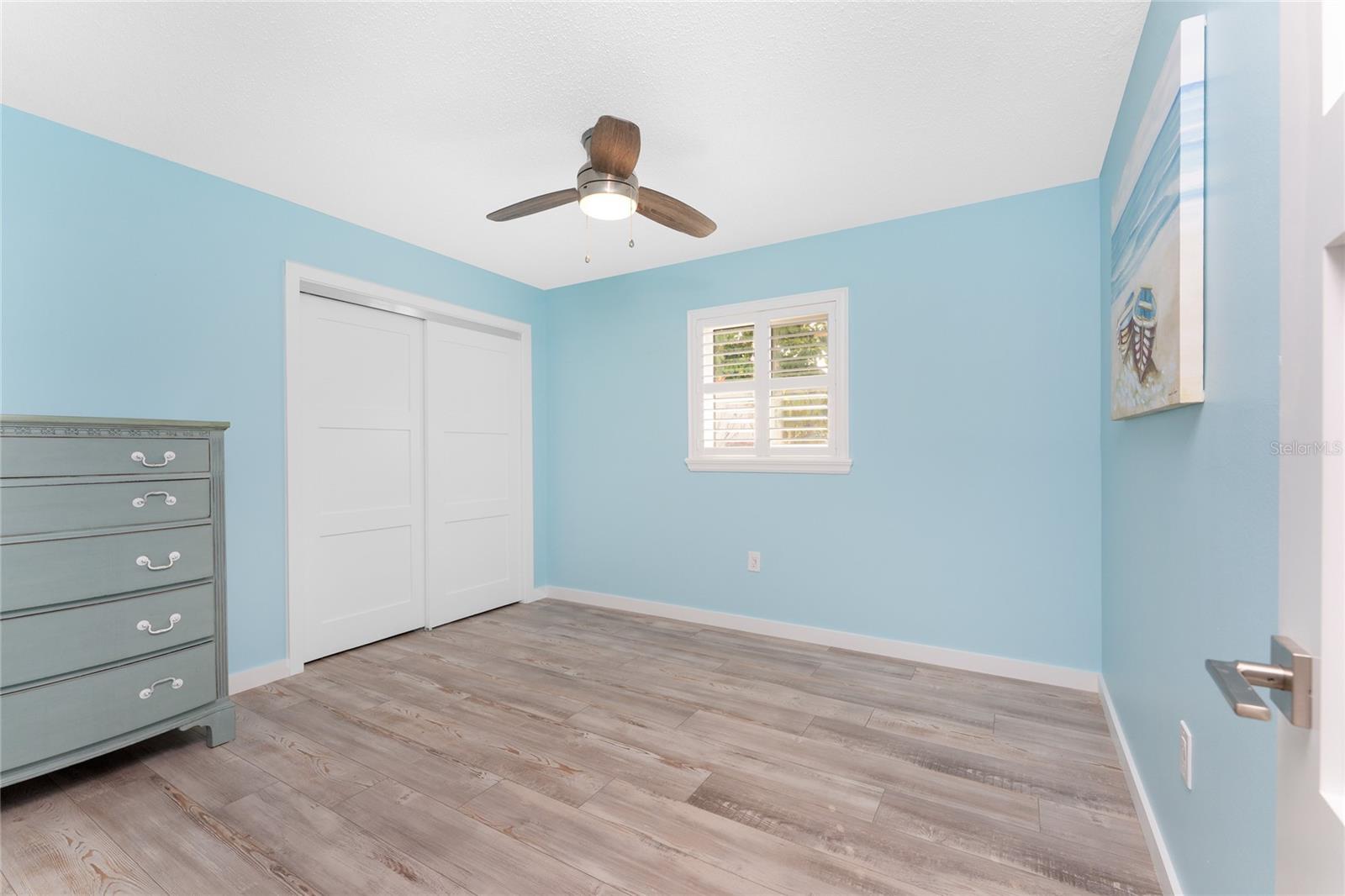 Image 38 of 56 For 1977 Beach Road 3