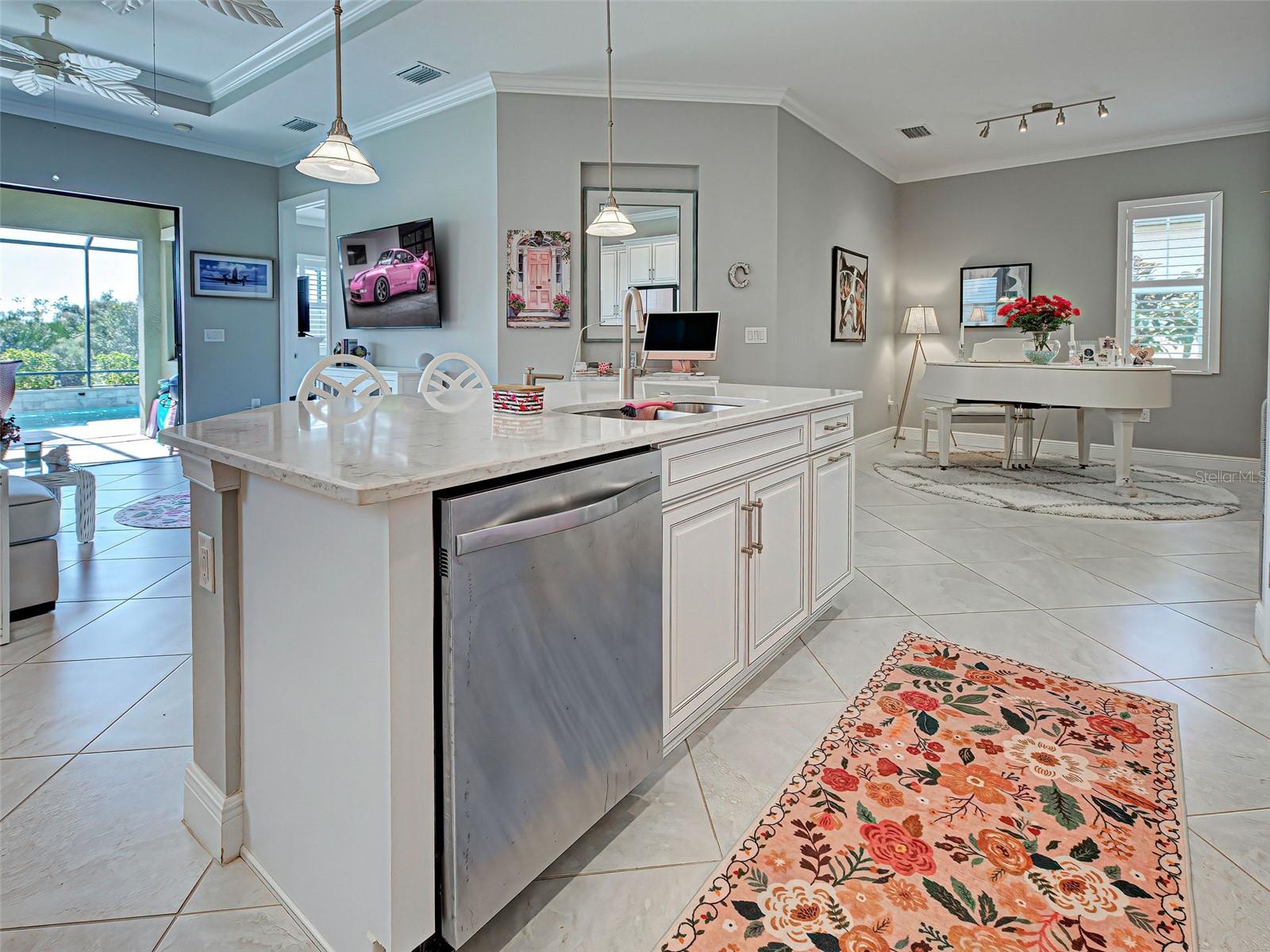 Image 21 of 100 For 10353 Crooked Creek Drive