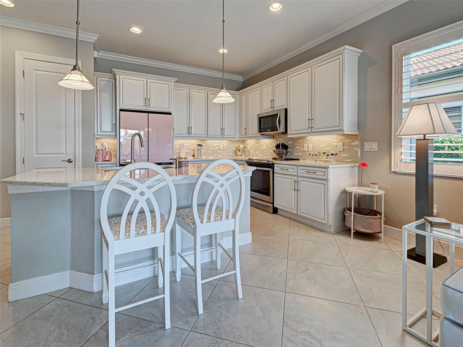 Image 24 of 100 For 10353 Crooked Creek Drive