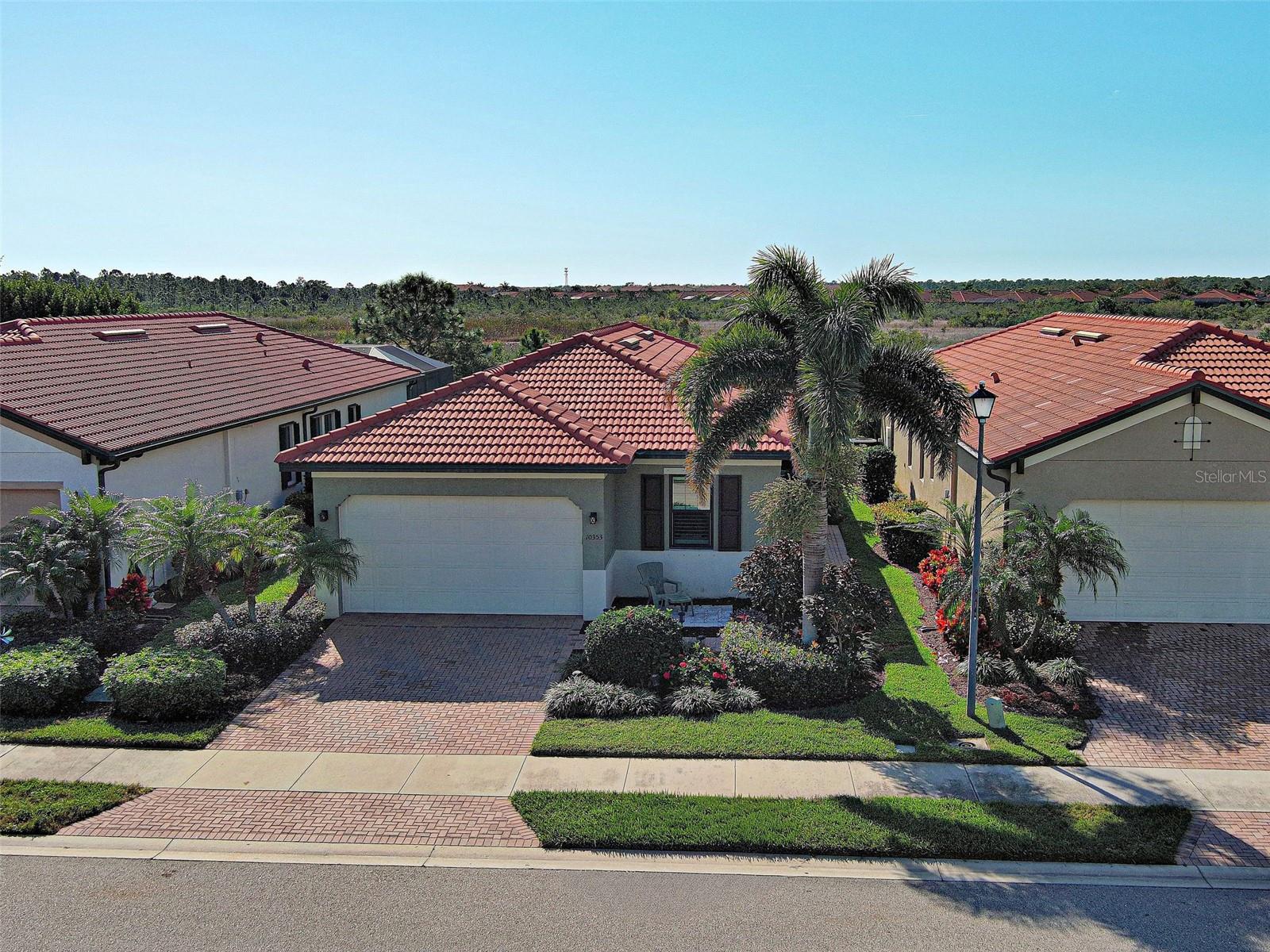 Image 7 of 100 For 10353 Crooked Creek Drive