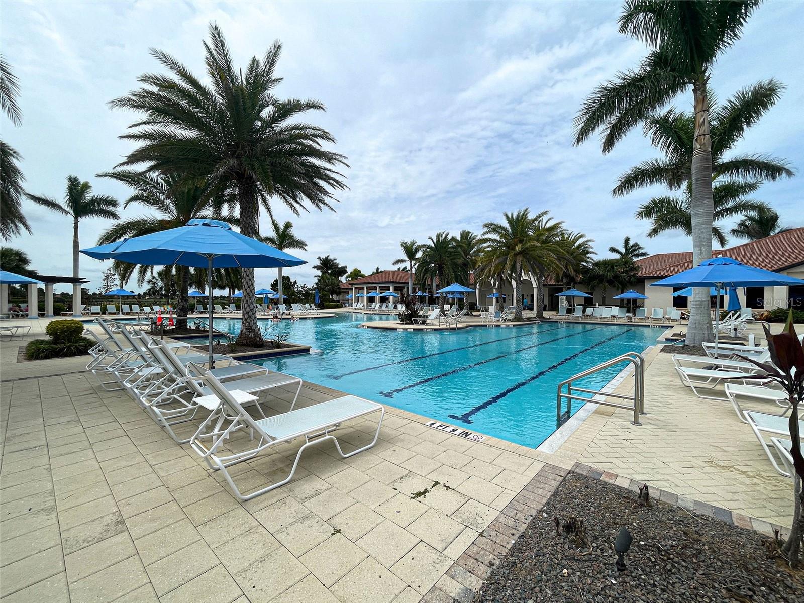 Image 74 of 100 For 10353 Crooked Creek Drive