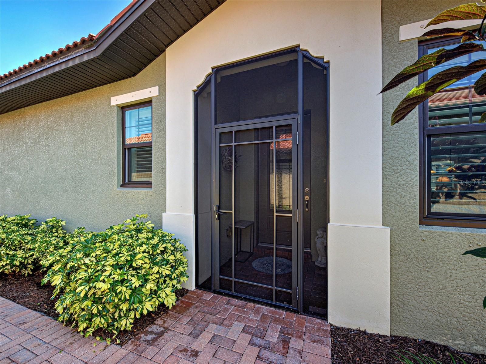 Image 8 of 100 For 10353 Crooked Creek Drive