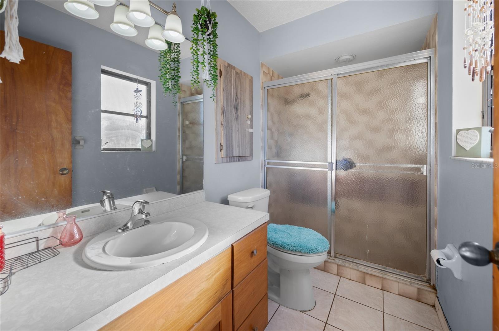 Image 14 of 30 For 10193 Barker Avenue