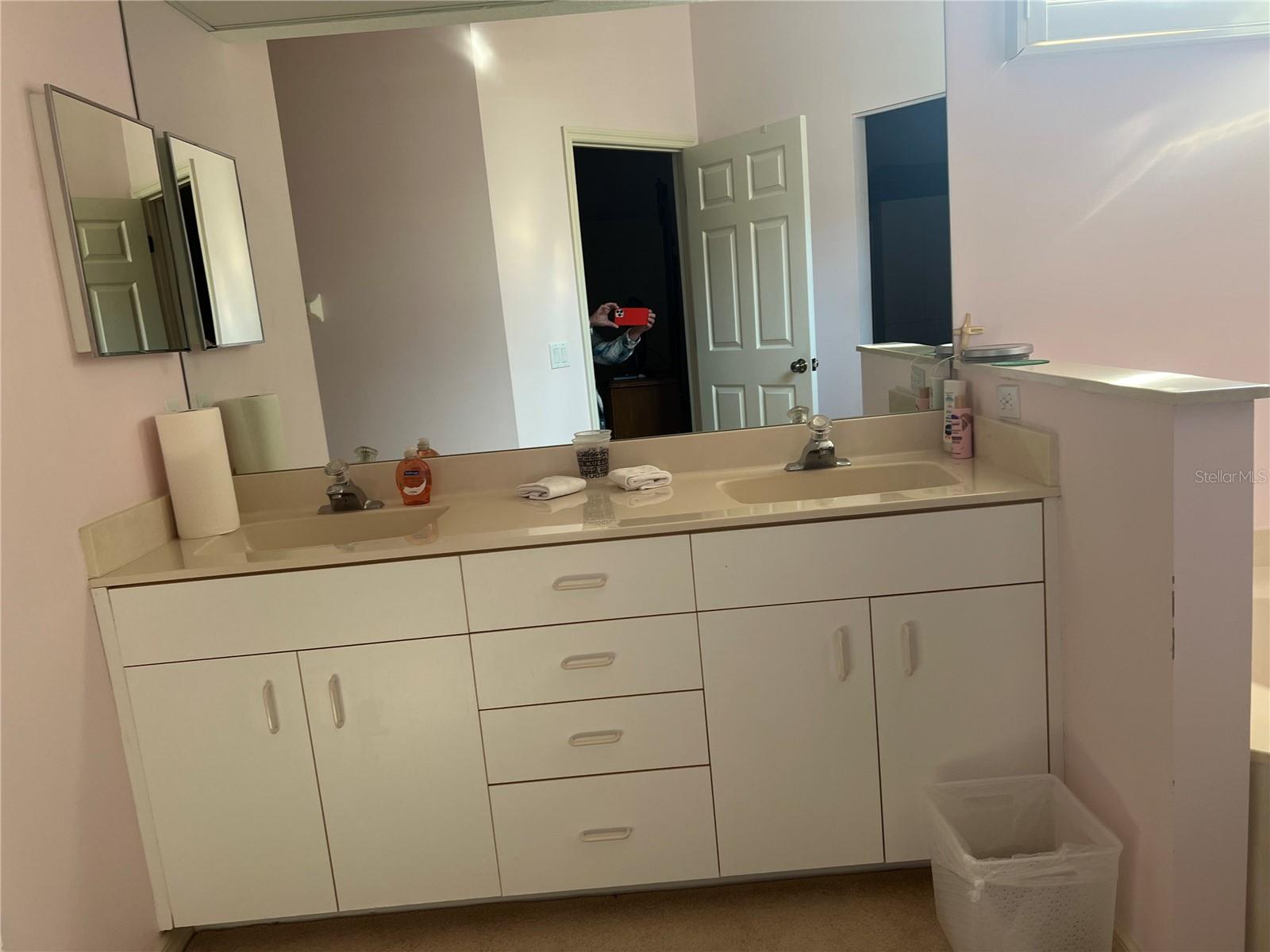 Image 12 of 42 For 858 Tartan Drive 858