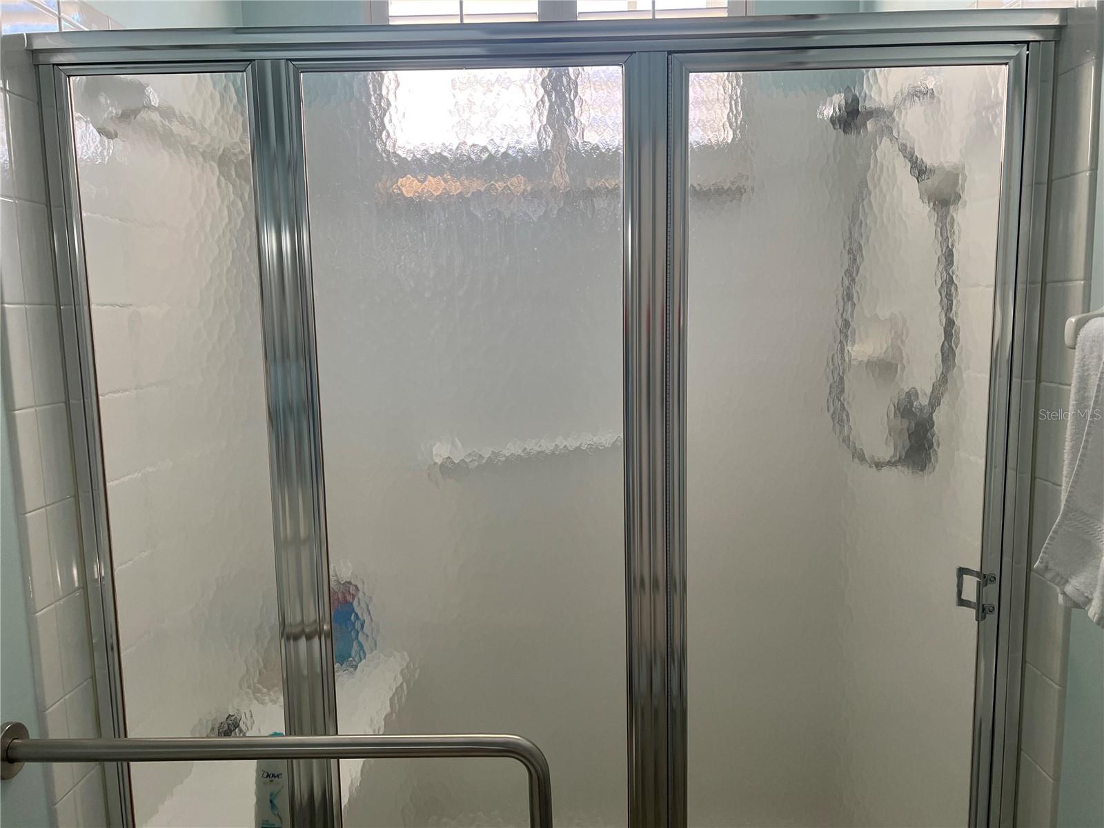 Image 22 of 42 For 858 Tartan Drive 858