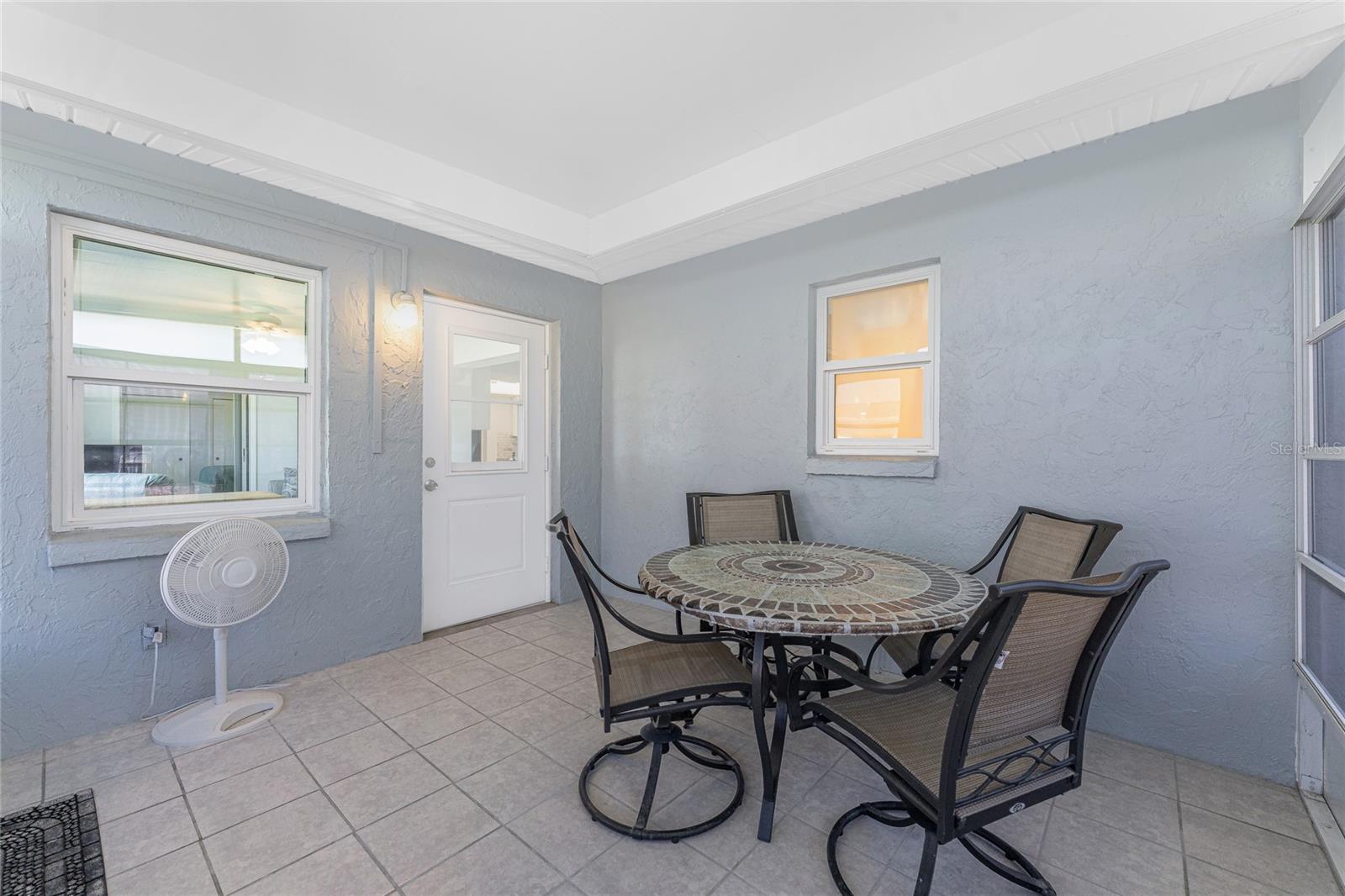 Image 24 of 55 For 1720 Florence Avenue