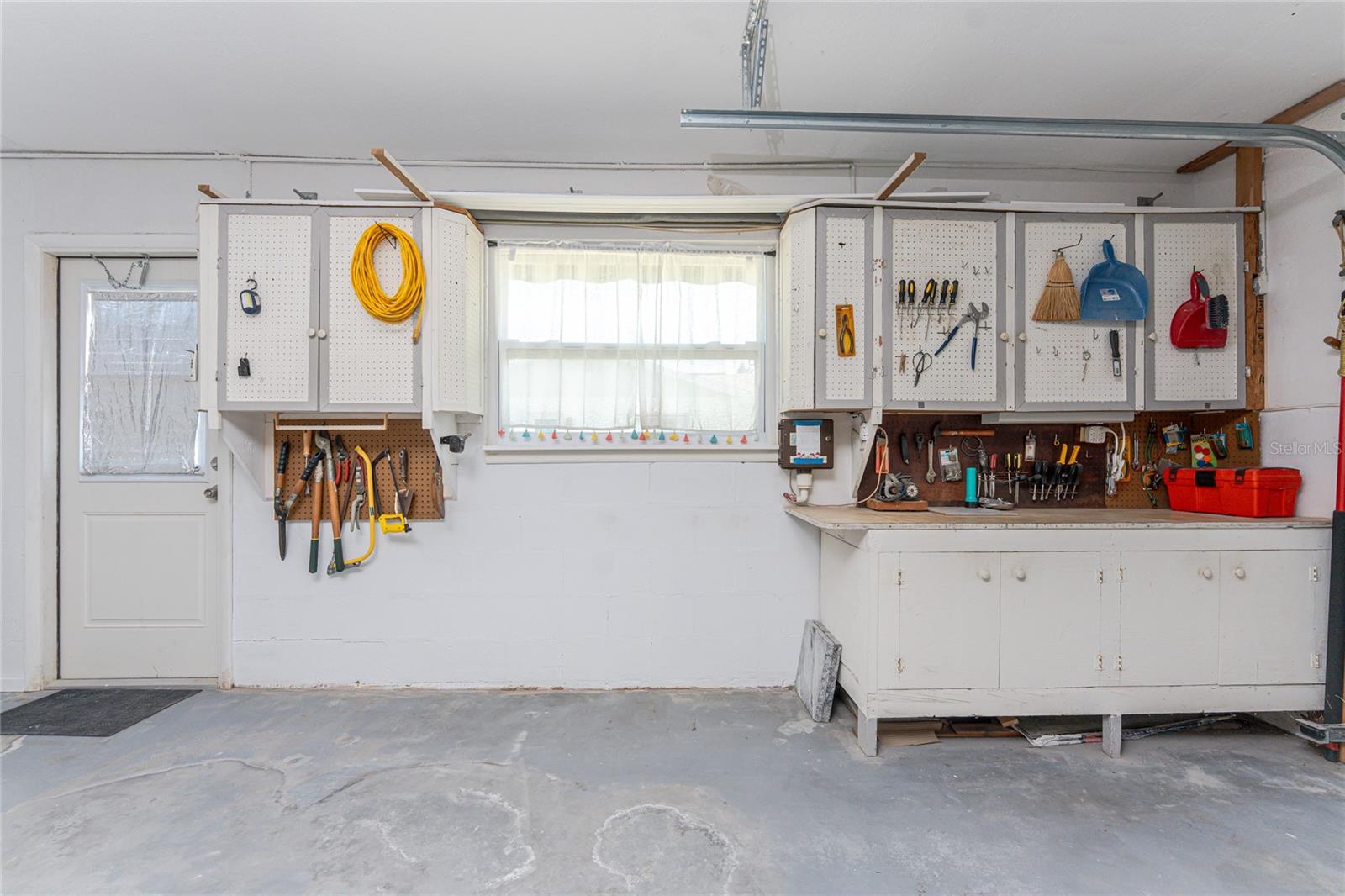 Image 35 of 55 For 1720 Florence Avenue