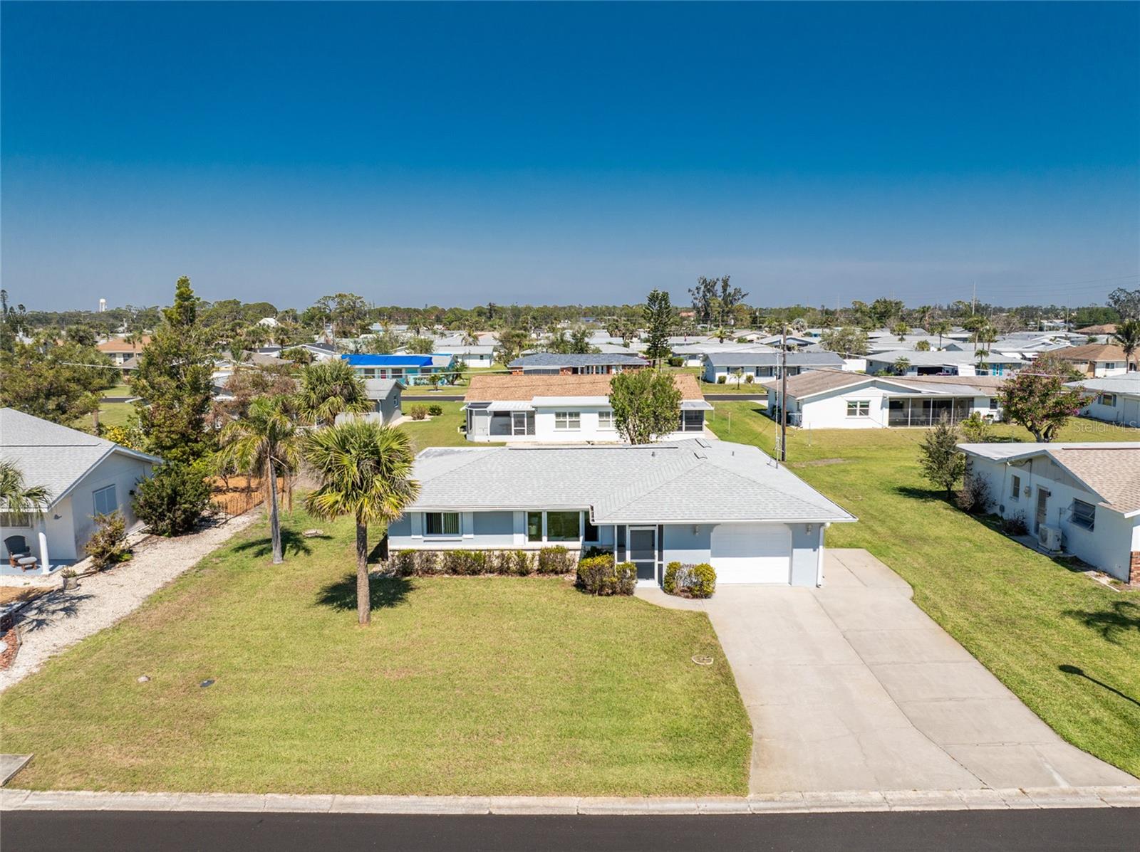 Image 45 of 55 For 1720 Florence Avenue