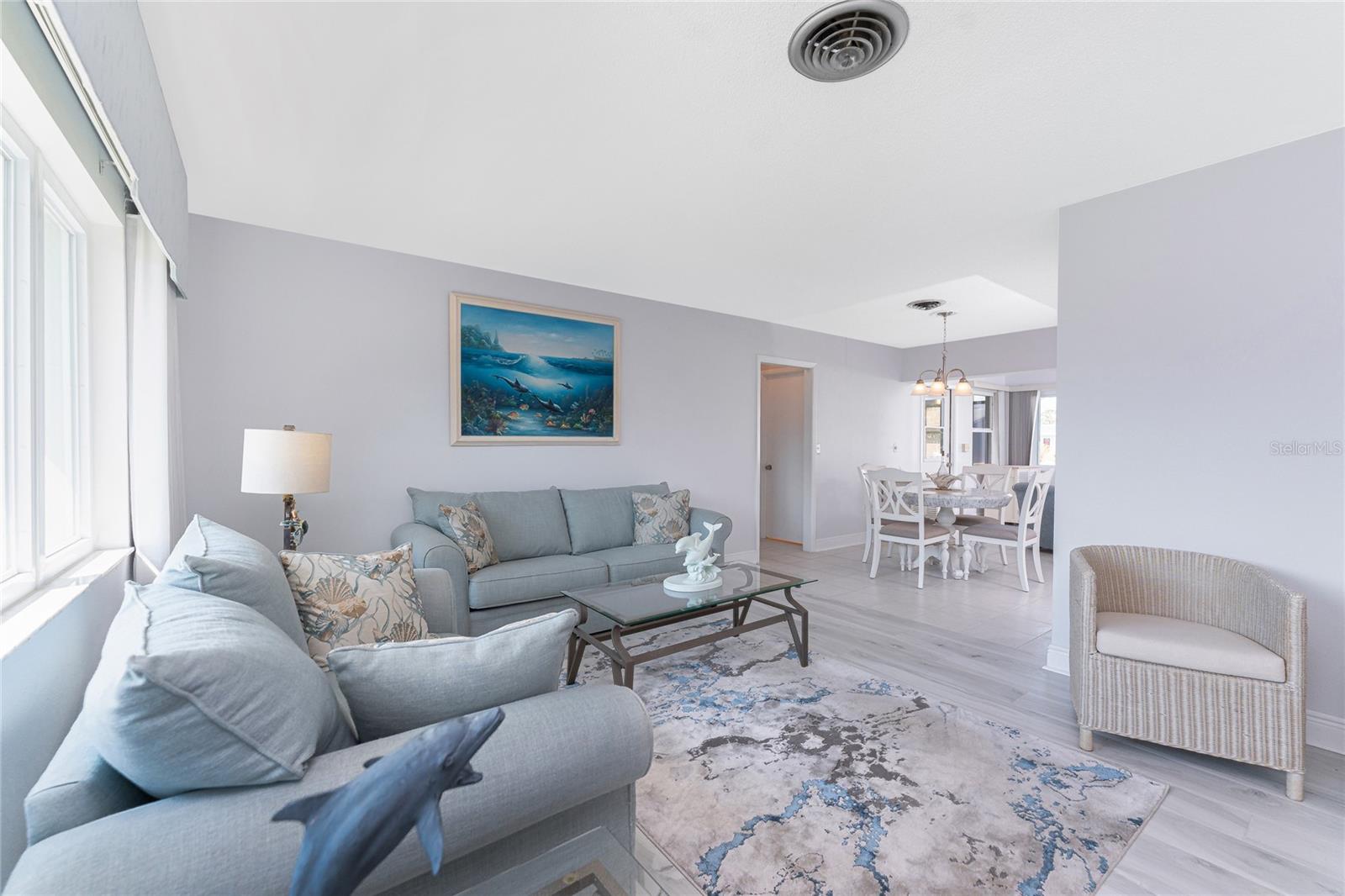 Image 5 of 55 For 1720 Florence Avenue