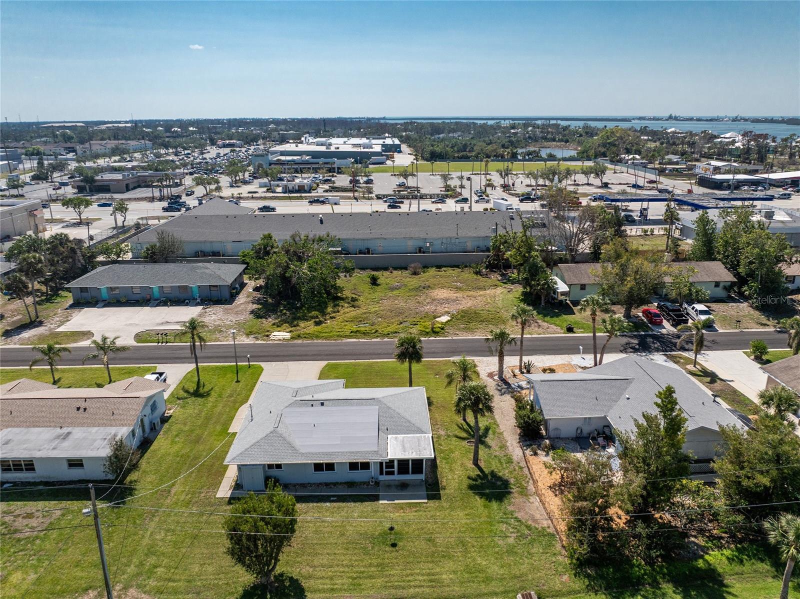 Image 51 of 55 For 1720 Florence Avenue