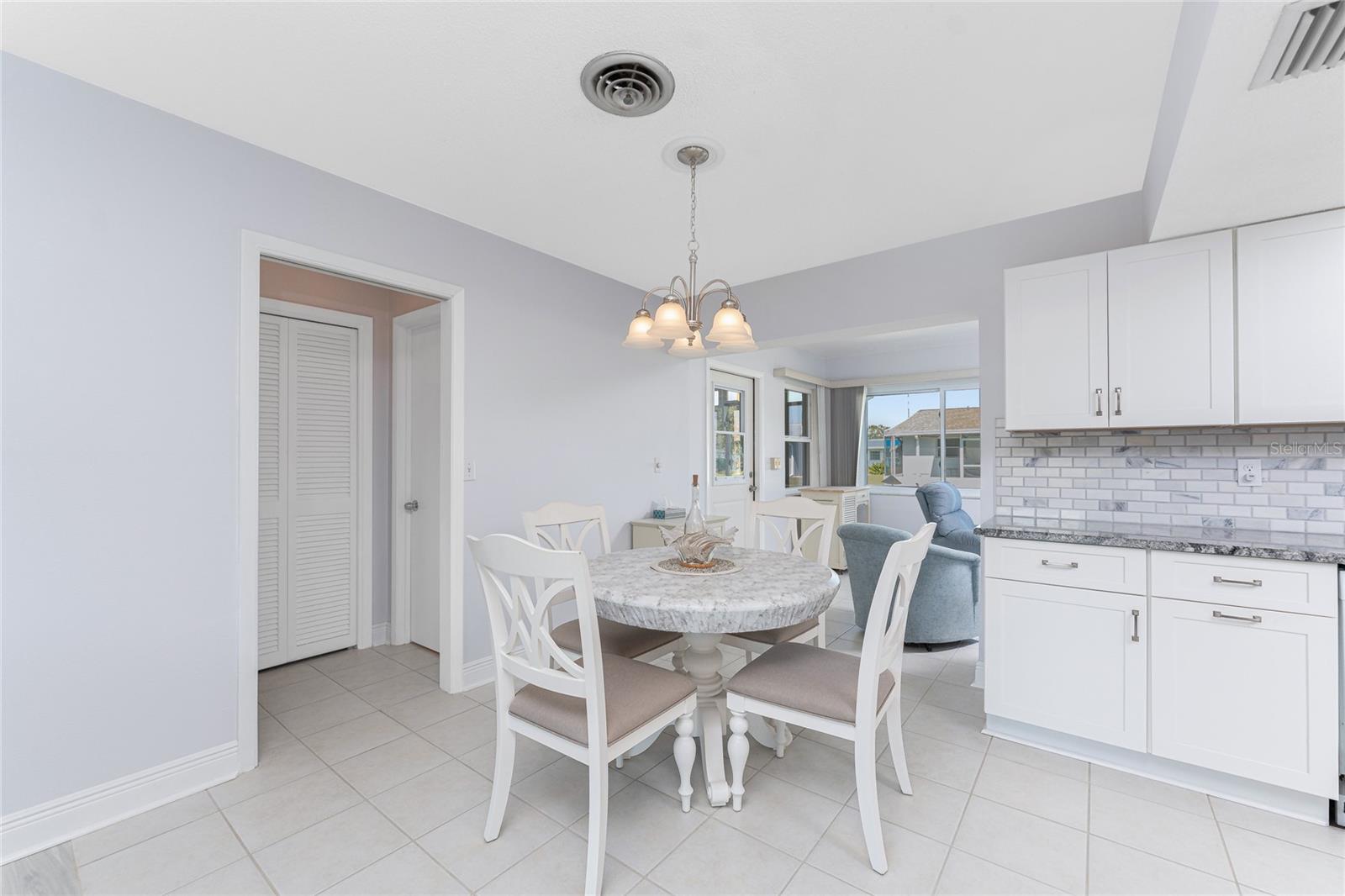 Image 9 of 55 For 1720 Florence Avenue