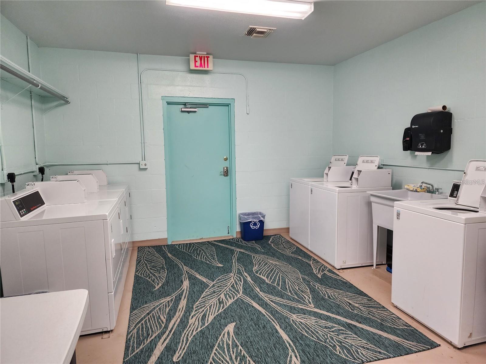 Image 47 of 49 For 1800 Englewood Road 49