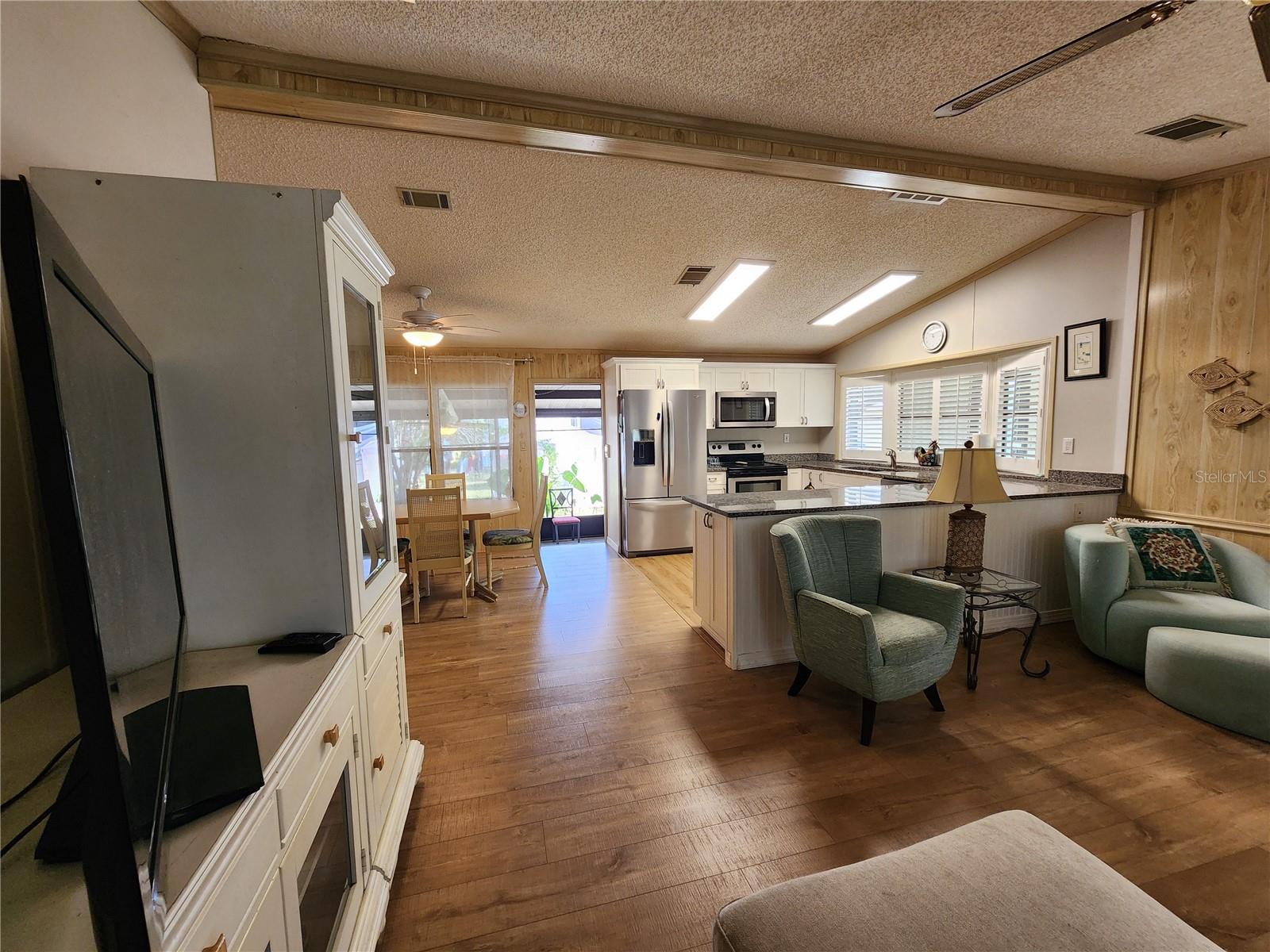 Image 8 of 49 For 1800 Englewood Road 49