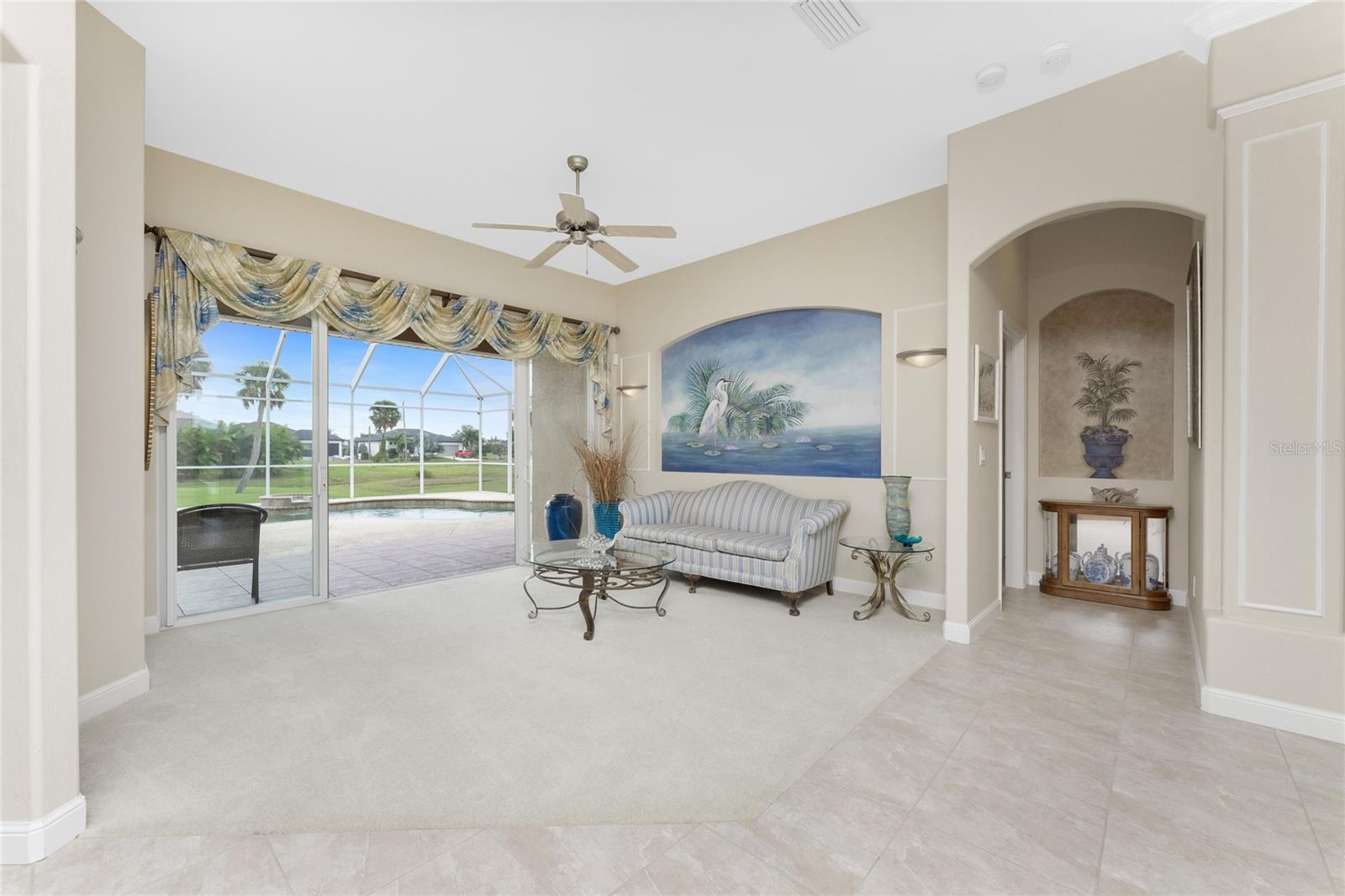 Image 12 of 68 For 210 Rotonda Boulevard E