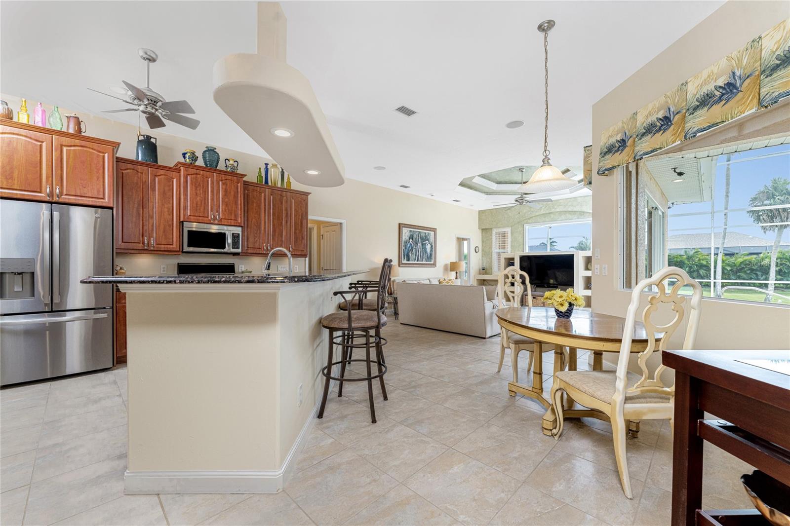 Image 19 of 68 For 210 Rotonda Boulevard E