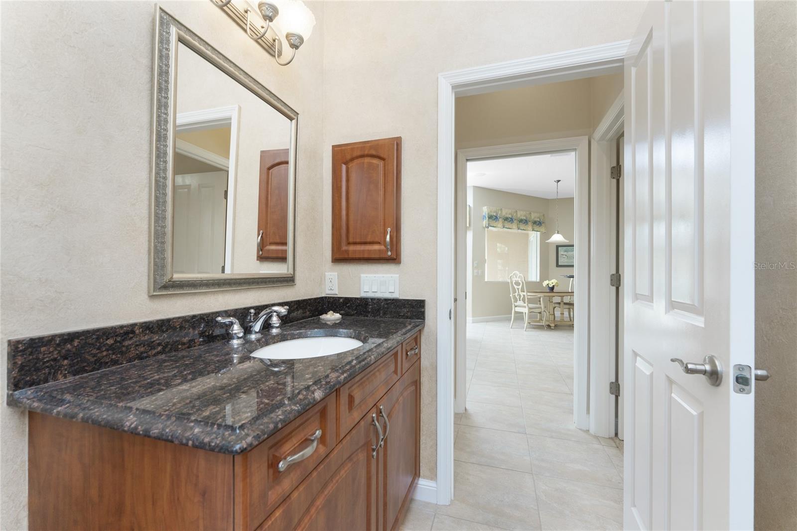 Image 43 of 68 For 210 Rotonda Boulevard E