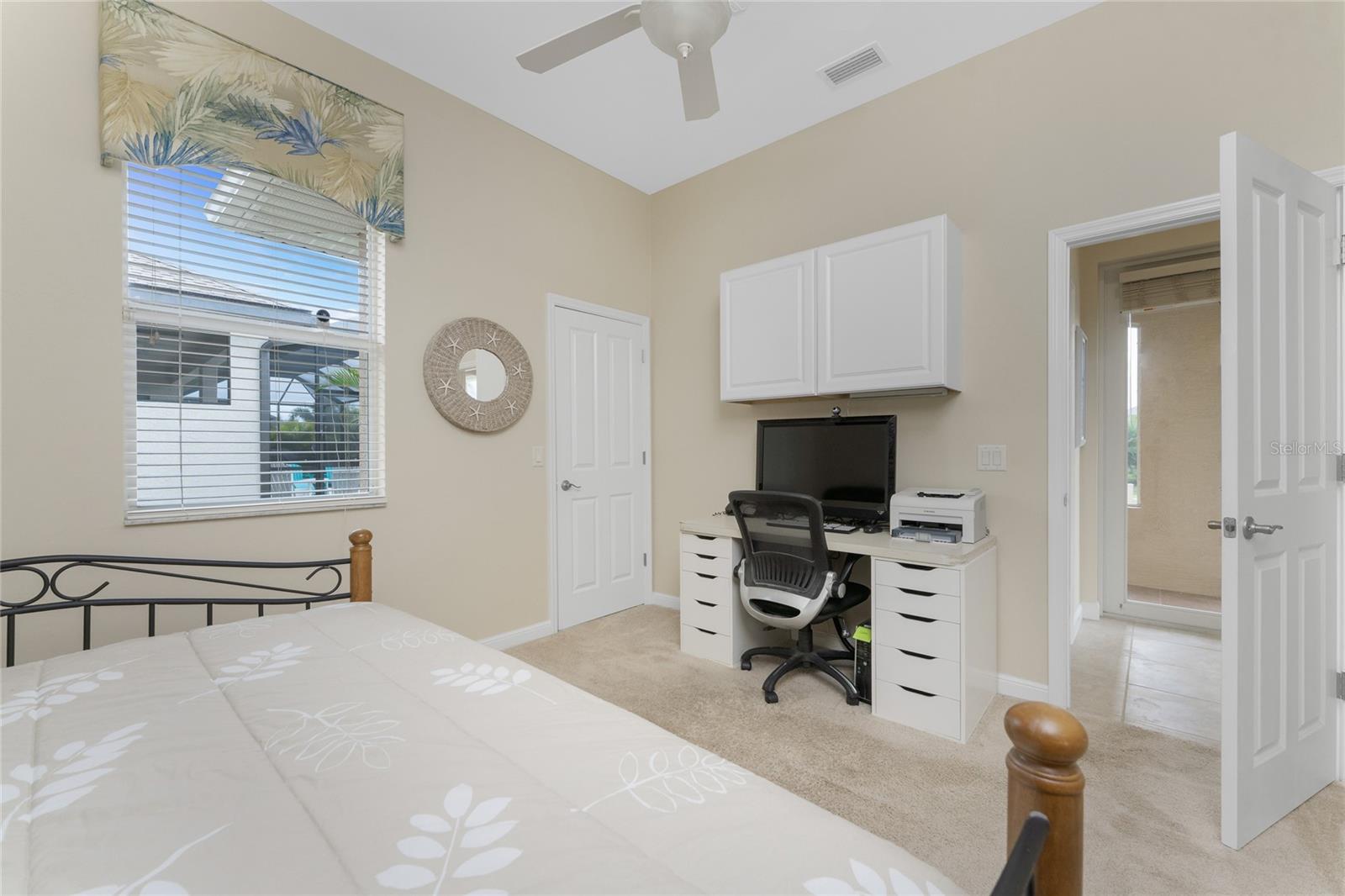 Image 45 of 68 For 210 Rotonda Boulevard E