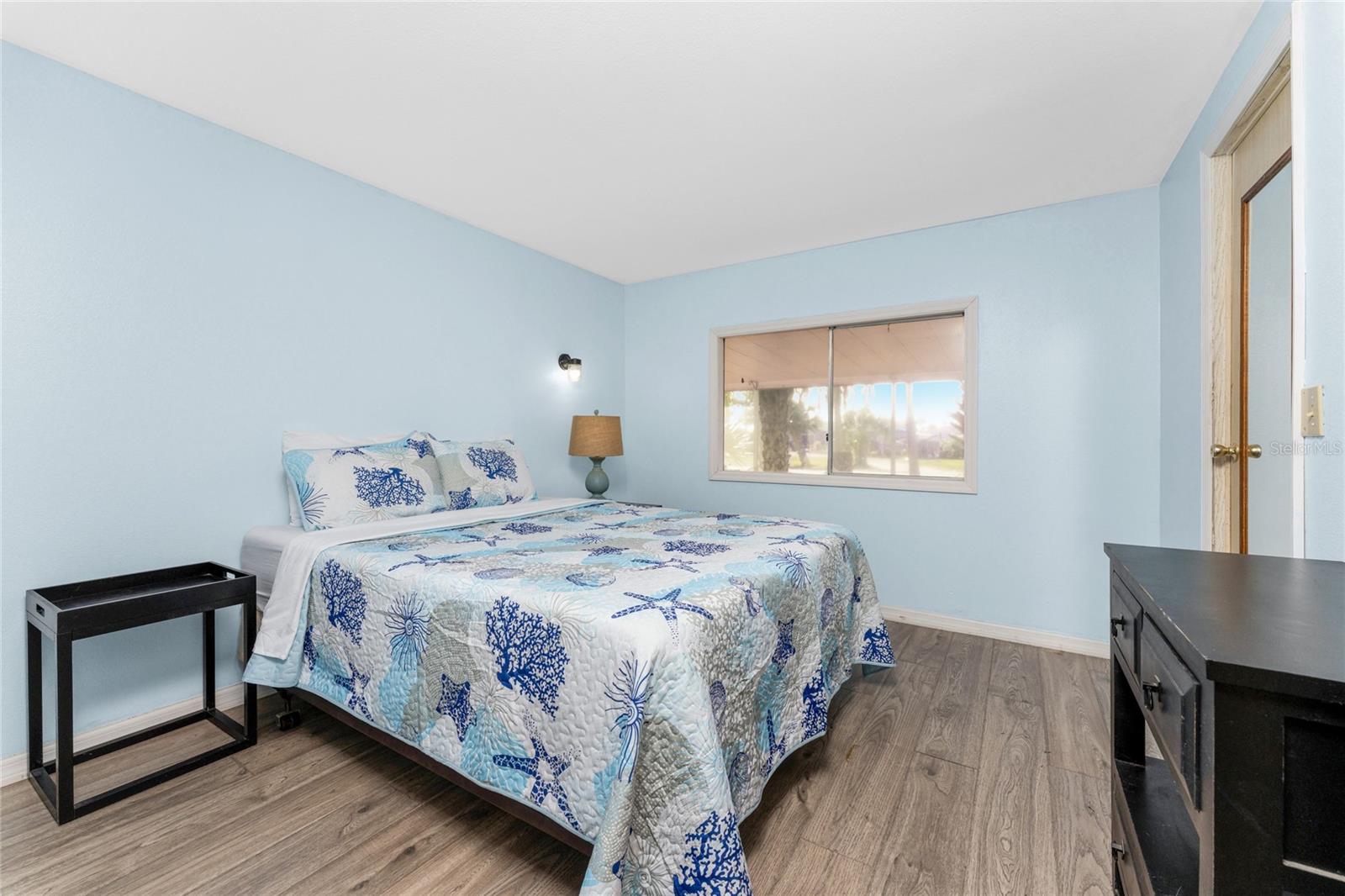 Image 26 of 47 For 3111 Waterside Drive