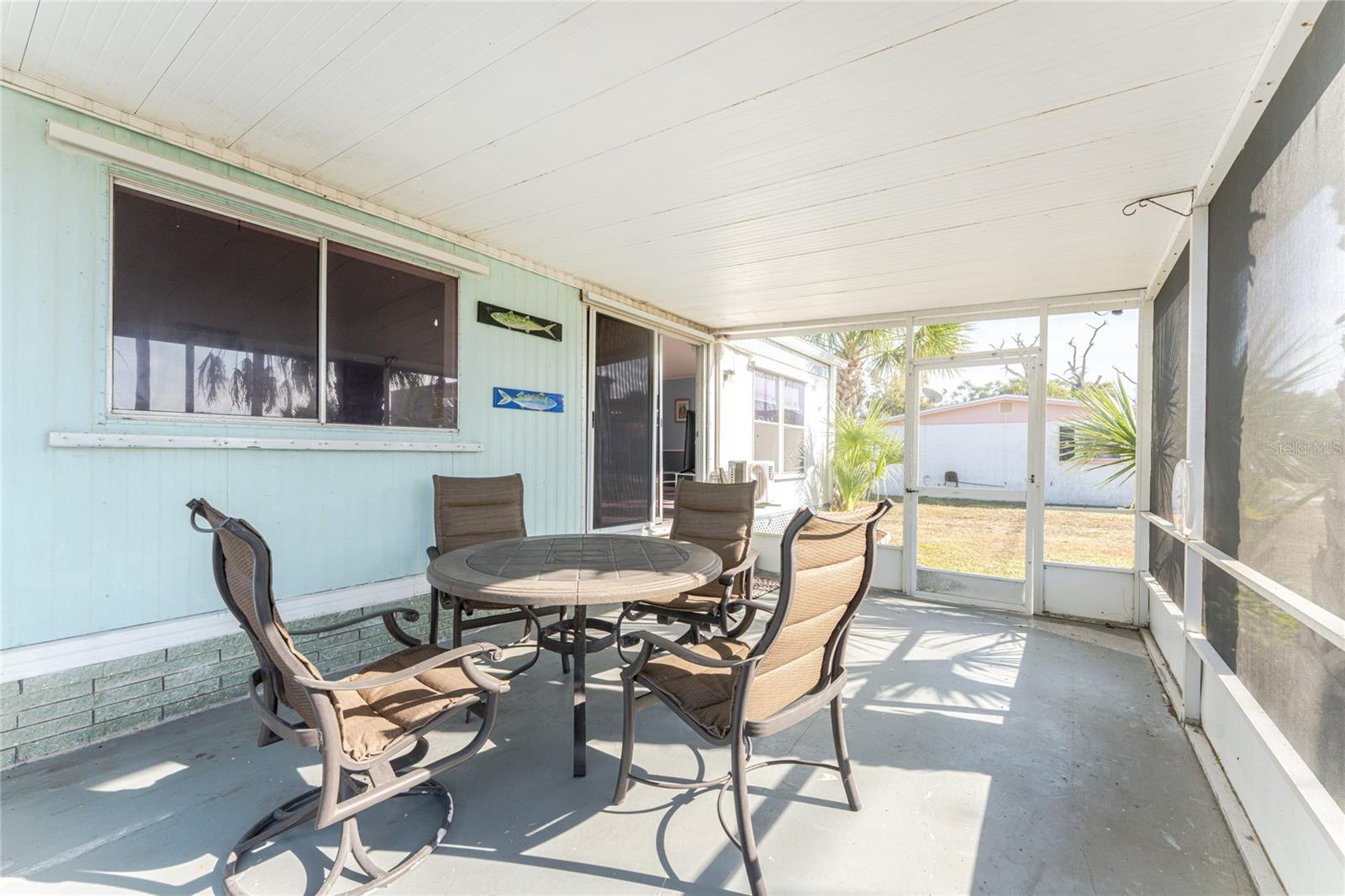 Image 34 of 47 For 3111 Waterside Drive