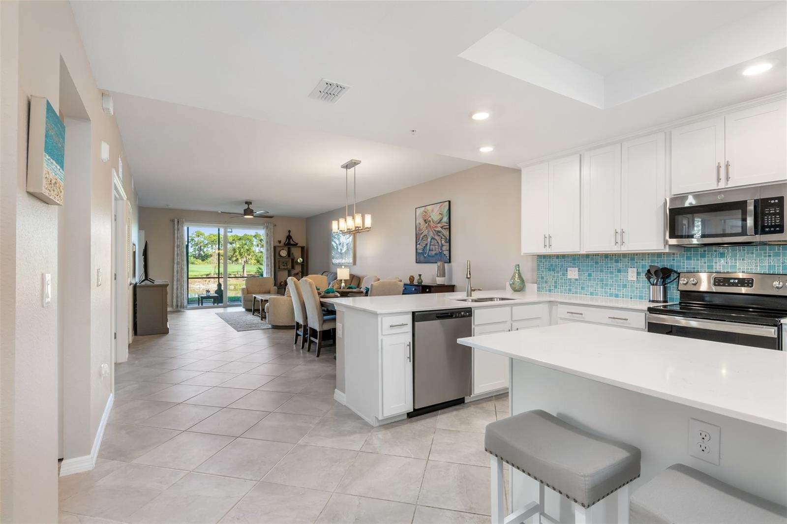 Image 5 of 50 For 12440 Wellen Golf Street 101