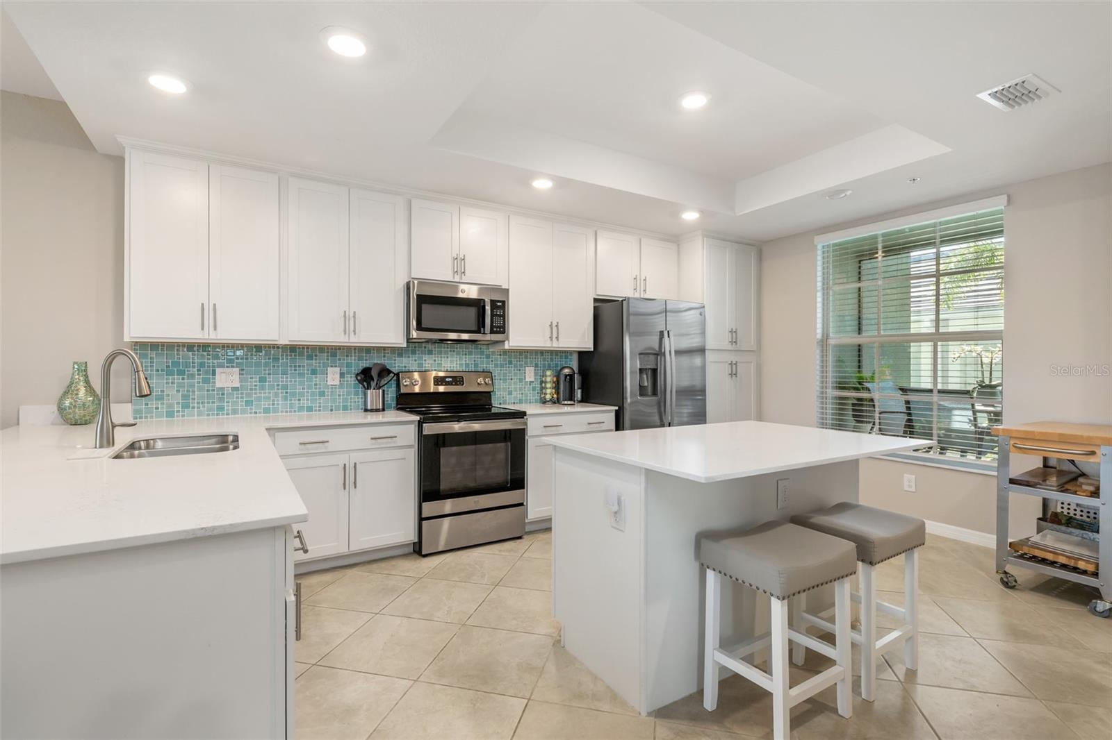 Image 6 of 50 For 12440 Wellen Golf Street 101