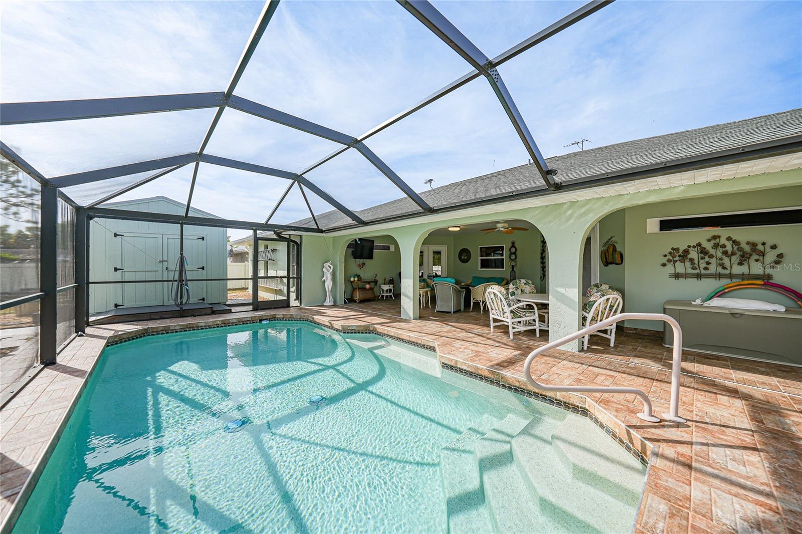 Image 31 of 65 For 1166 Waterside Street