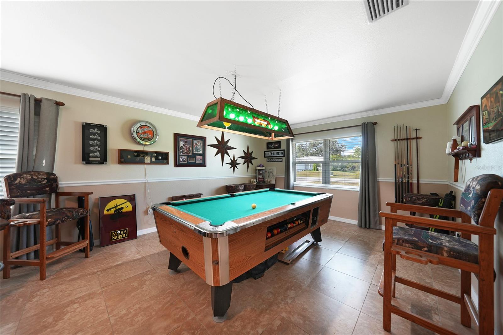 Image 9 of 65 For 1166 Waterside Street