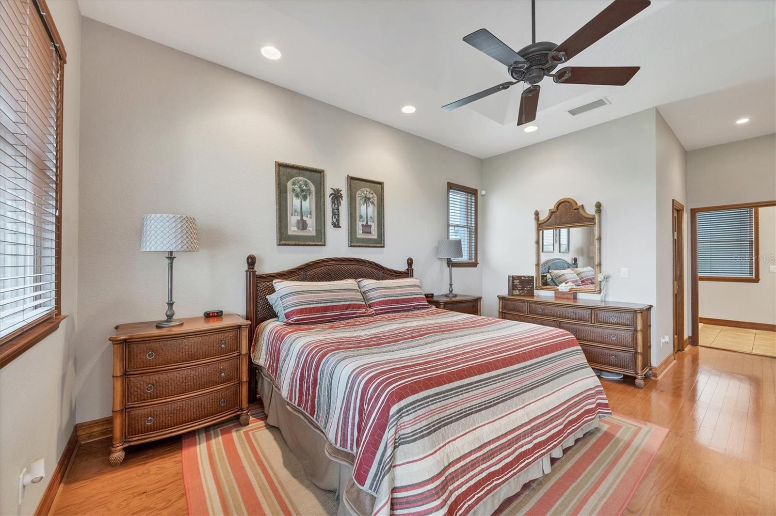 Image 17 of 41 For 7089 Pinebay Boulevard