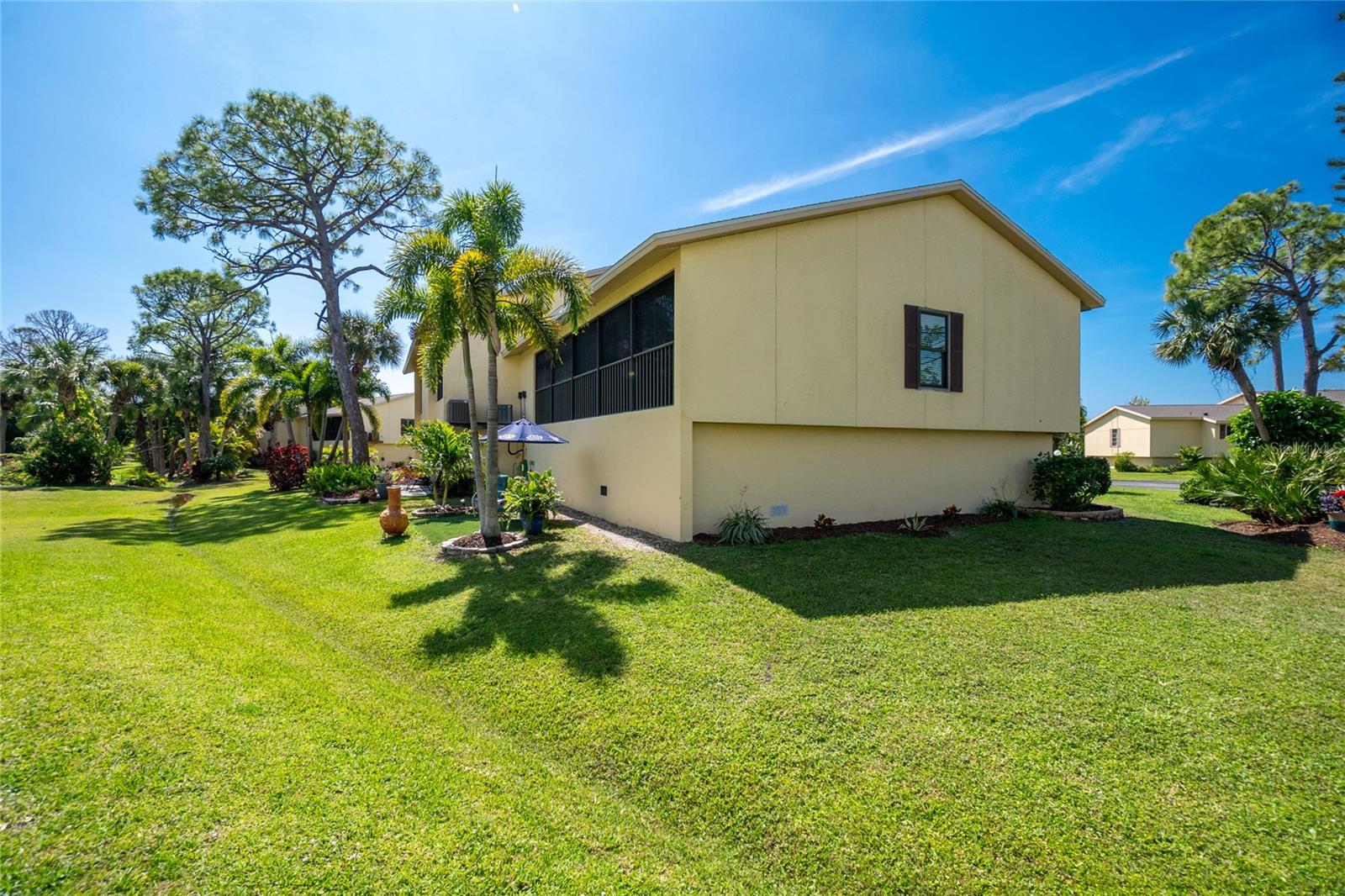 Image 29 of 38 For 4260 Placida Road 9b