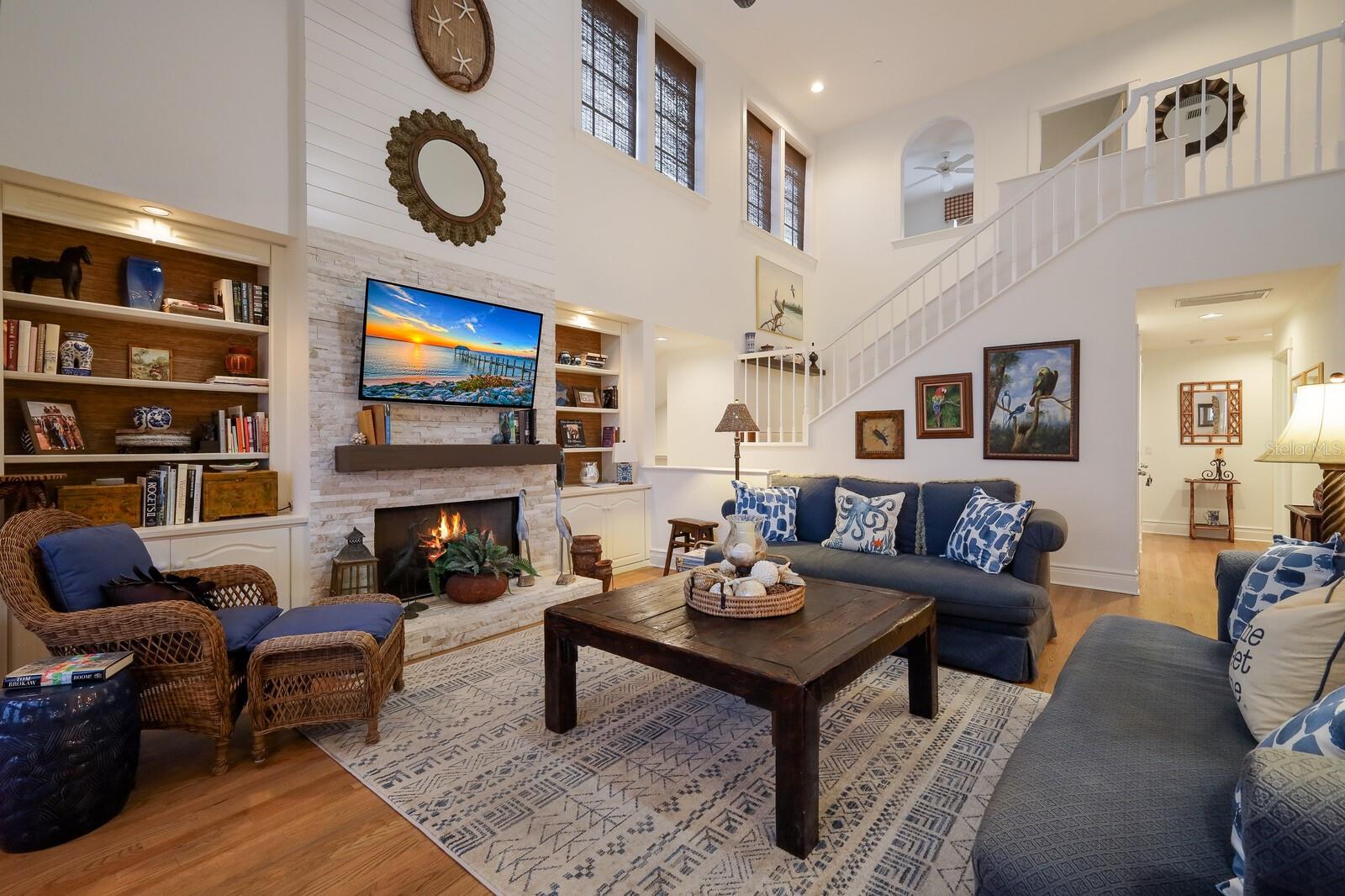 Image 4 of 57 For 549 Buttonwood Bay Drive