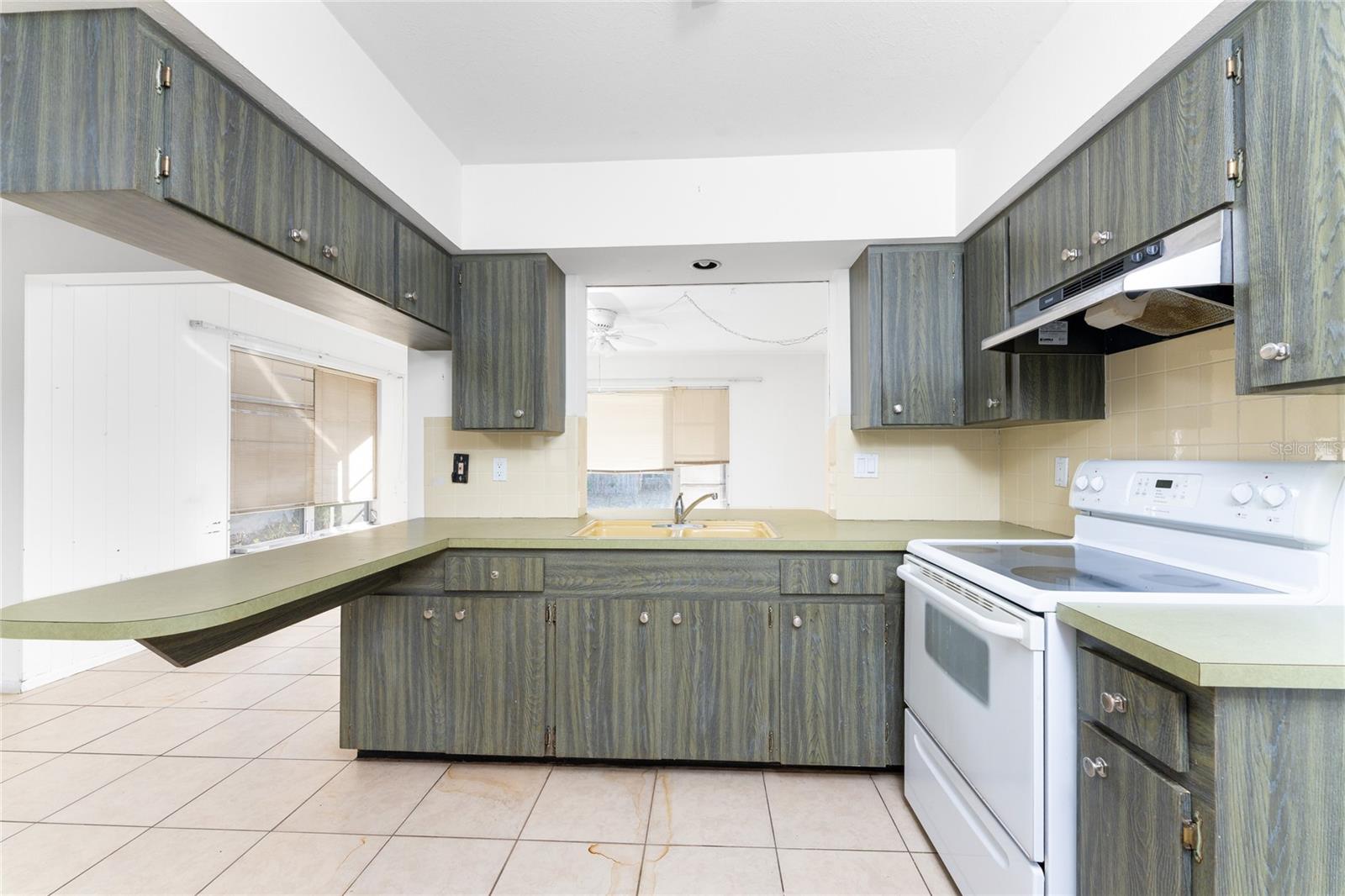 Image 11 of 35 For 1497 Overbrook Road