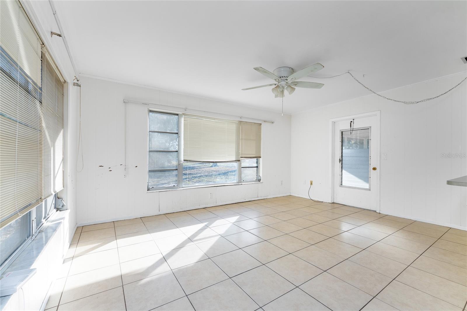 Image 14 of 35 For 1497 Overbrook Road