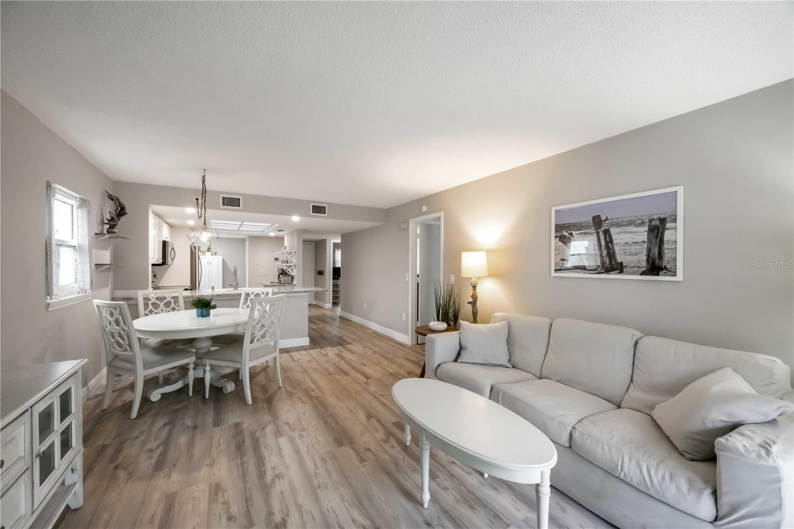 Image 21 of 65 For 5031 Beach Road 120