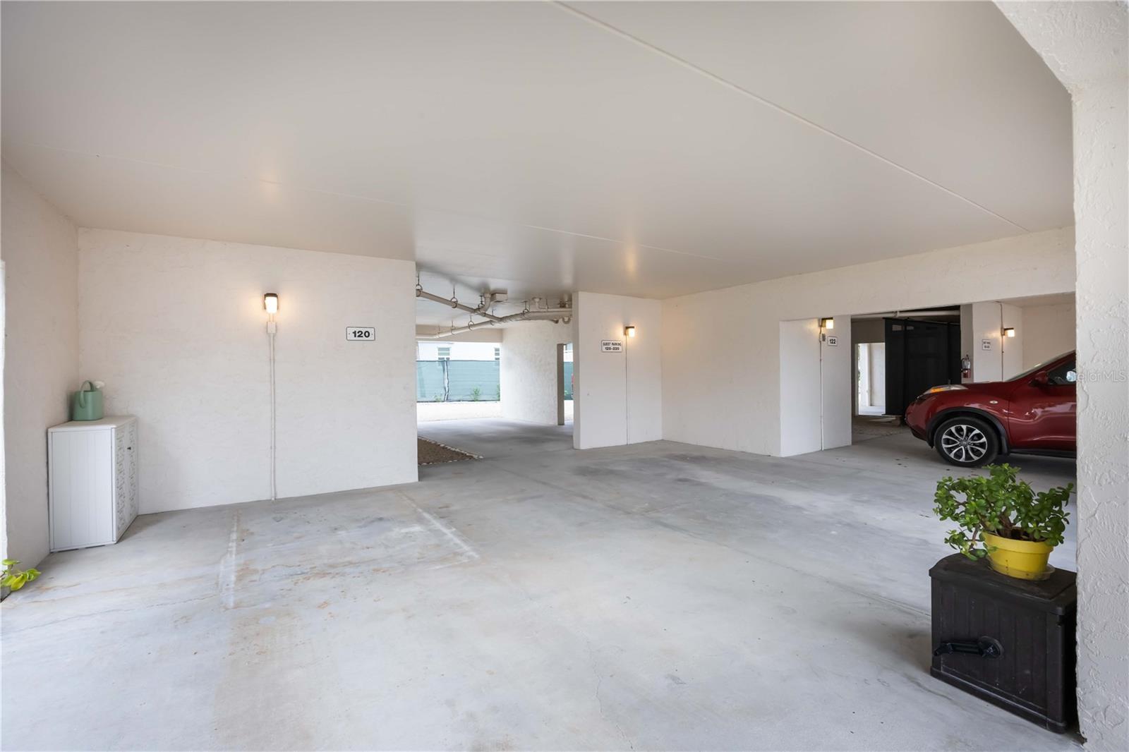 Image 44 of 65 For 5031 Beach Road 120