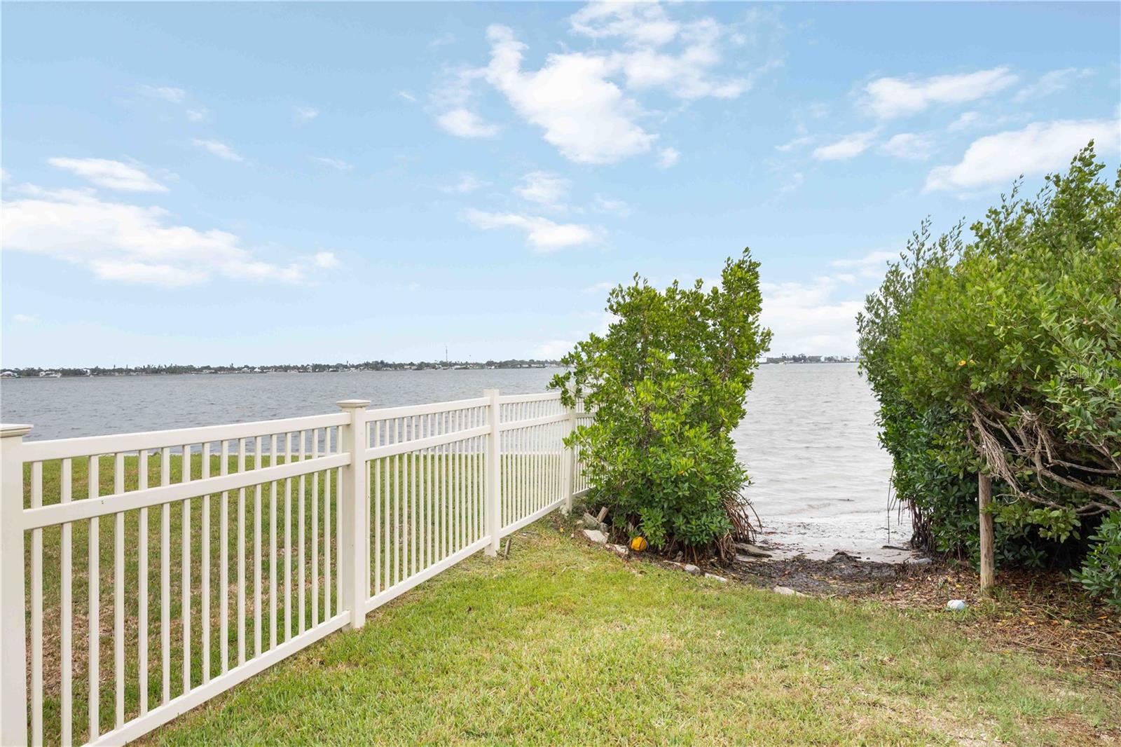 Image 48 of 65 For 5031 Beach Road 120