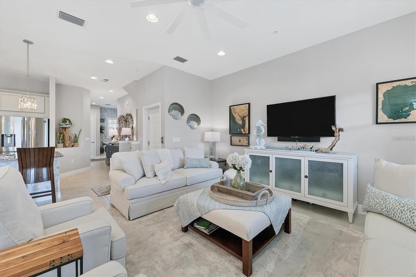 Image 12 of 77 For 10301 Coral Landings Court 104