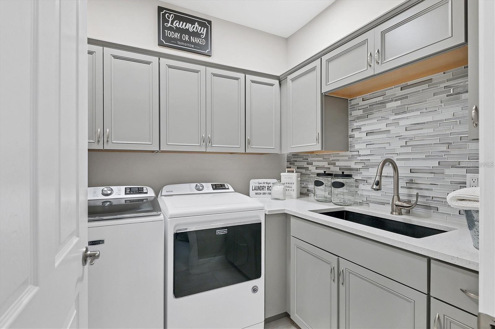 Image 30 of 77 For 10301 Coral Landings Court 104