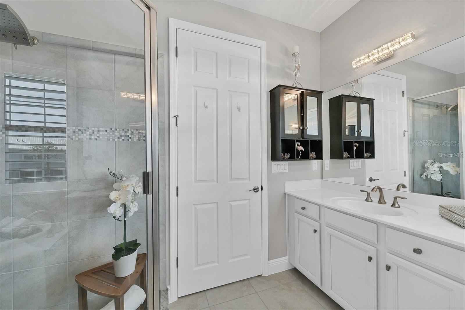 Image 33 of 77 For 10301 Coral Landings Court 104