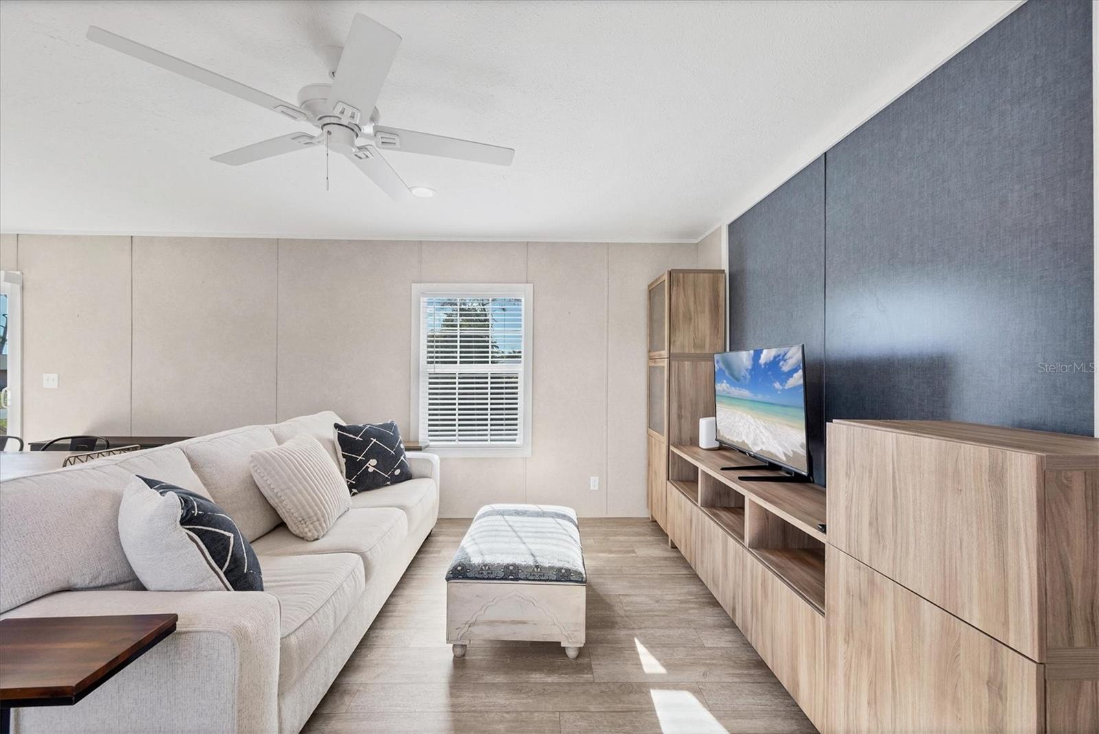 Image 7 of 36 For 3230 Smith Street