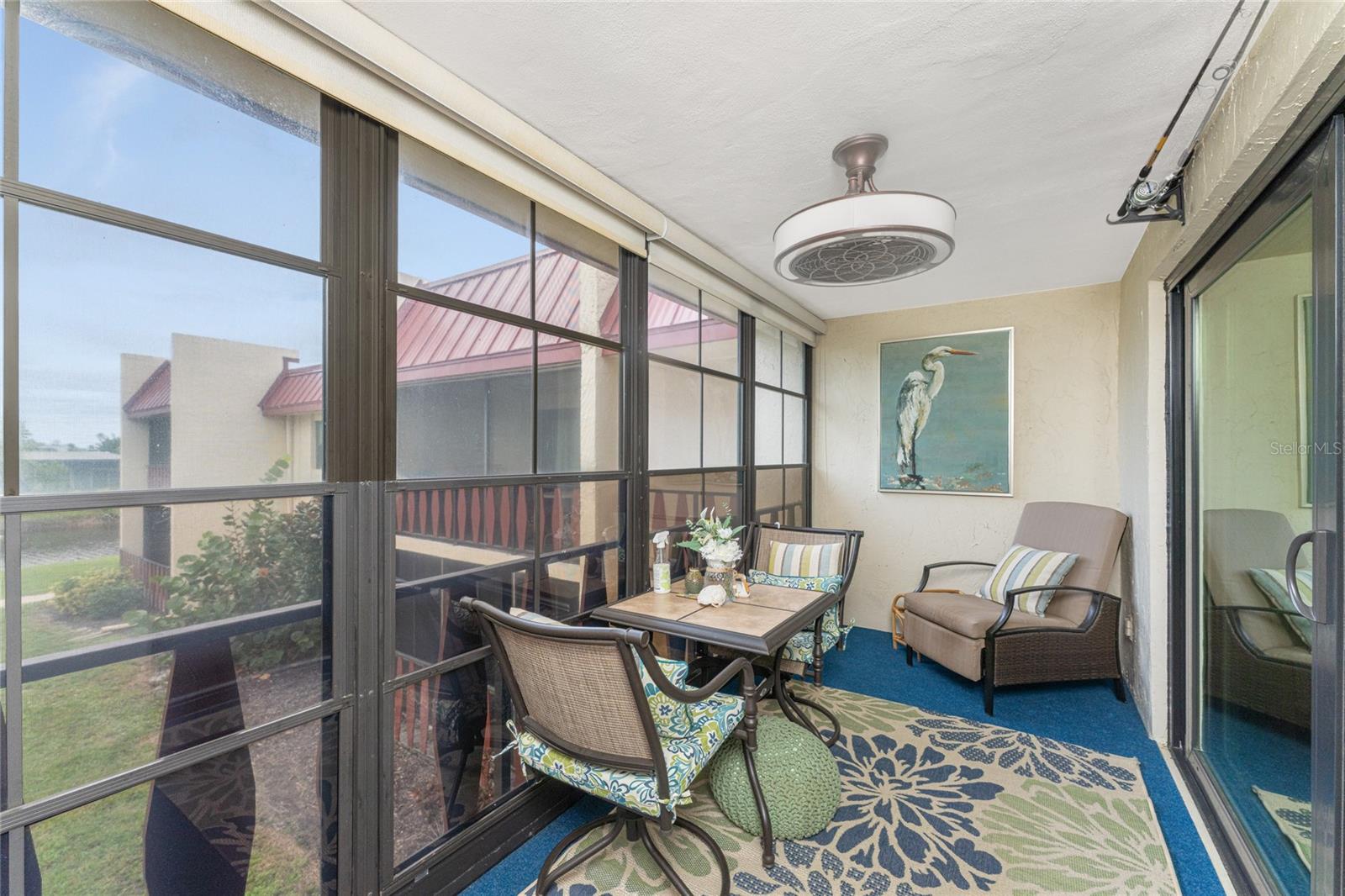 Image 12 of 50 For 96 Boundary Boulevard 129