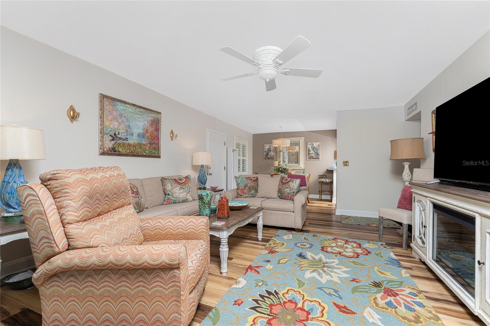 Image 14 of 50 For 96 Boundary Boulevard 129