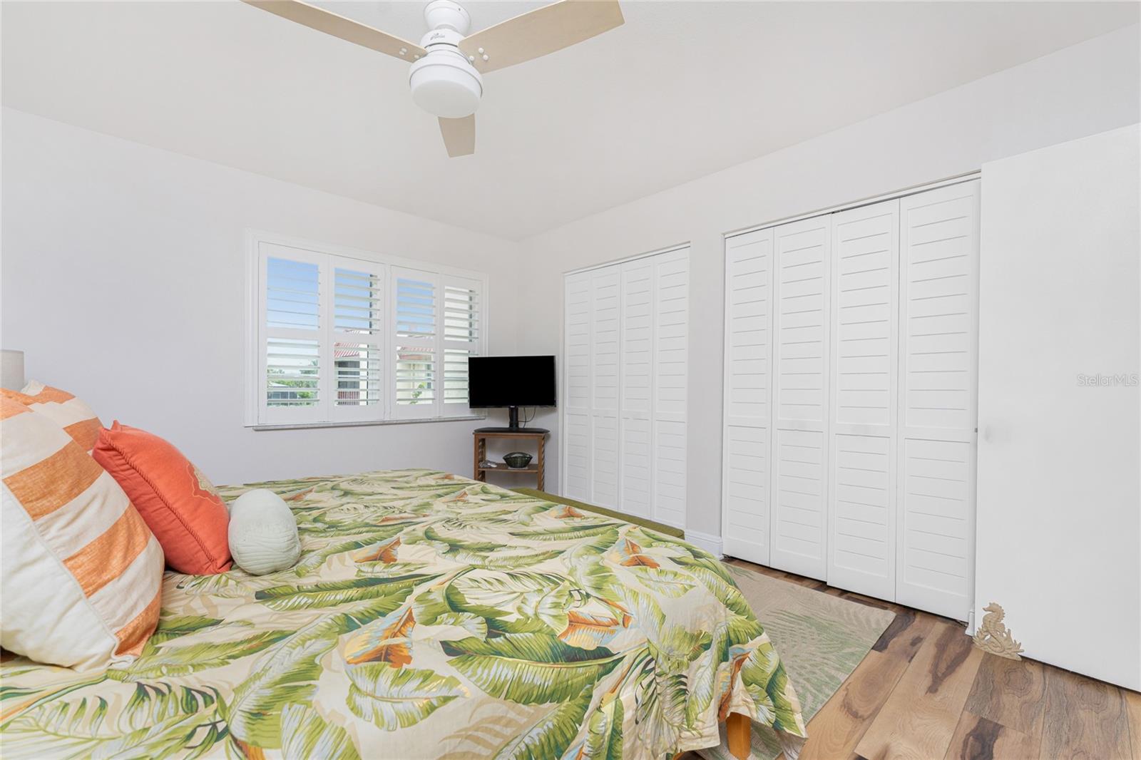 Image 27 of 50 For 96 Boundary Boulevard 129