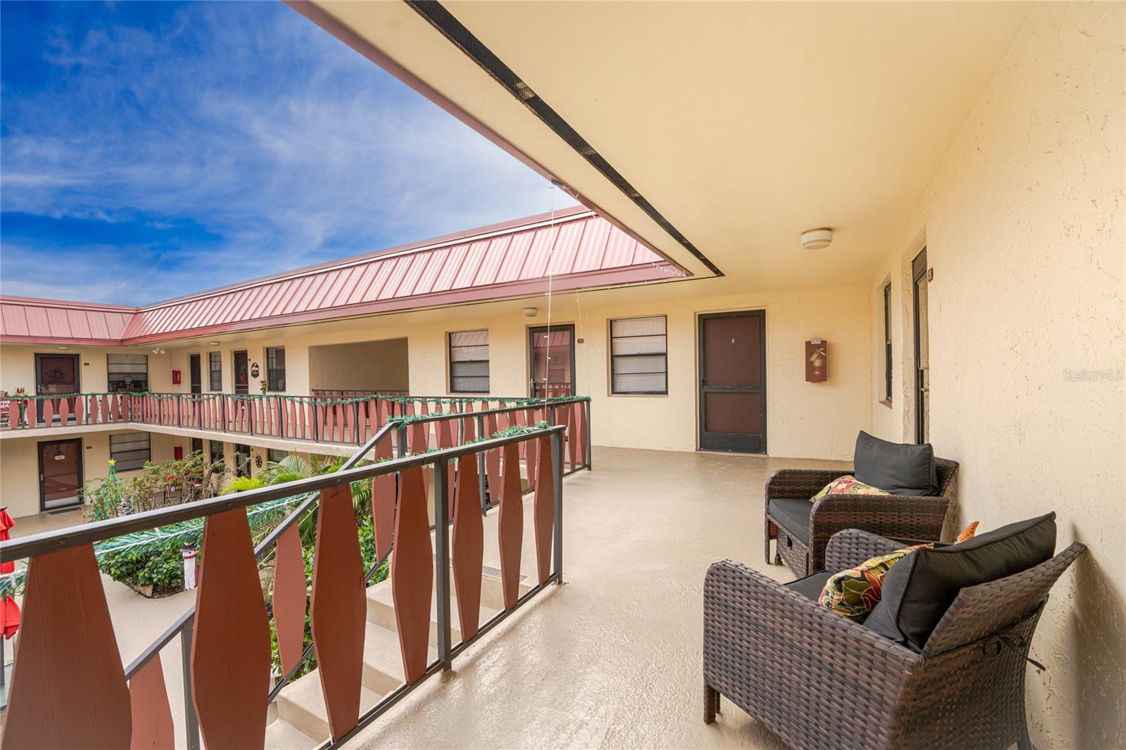 Image 35 of 50 For 96 Boundary Boulevard 129