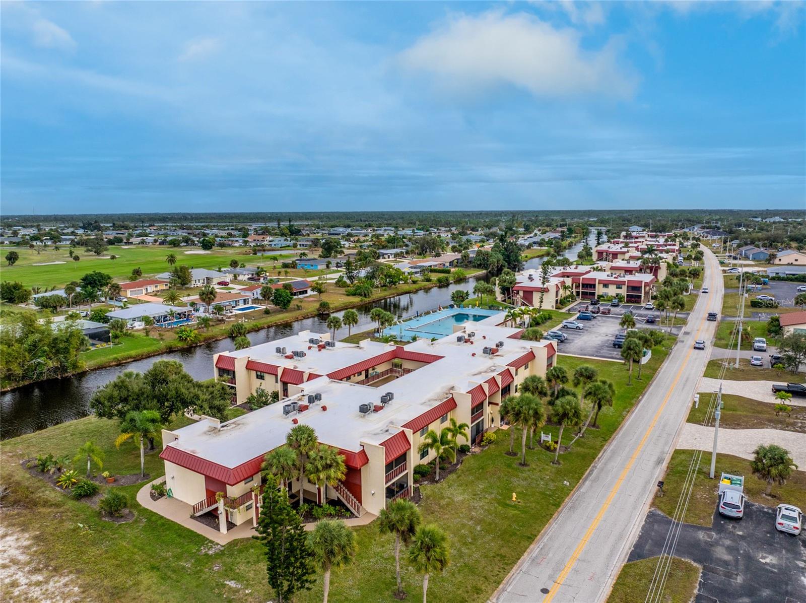 Image 41 of 50 For 96 Boundary Boulevard 129