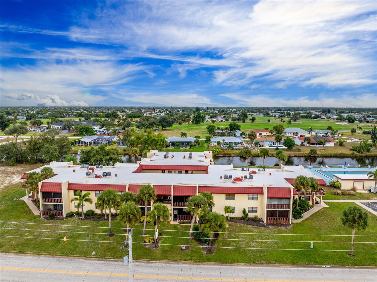 Image 44 of 50 For 96 Boundary Boulevard 129